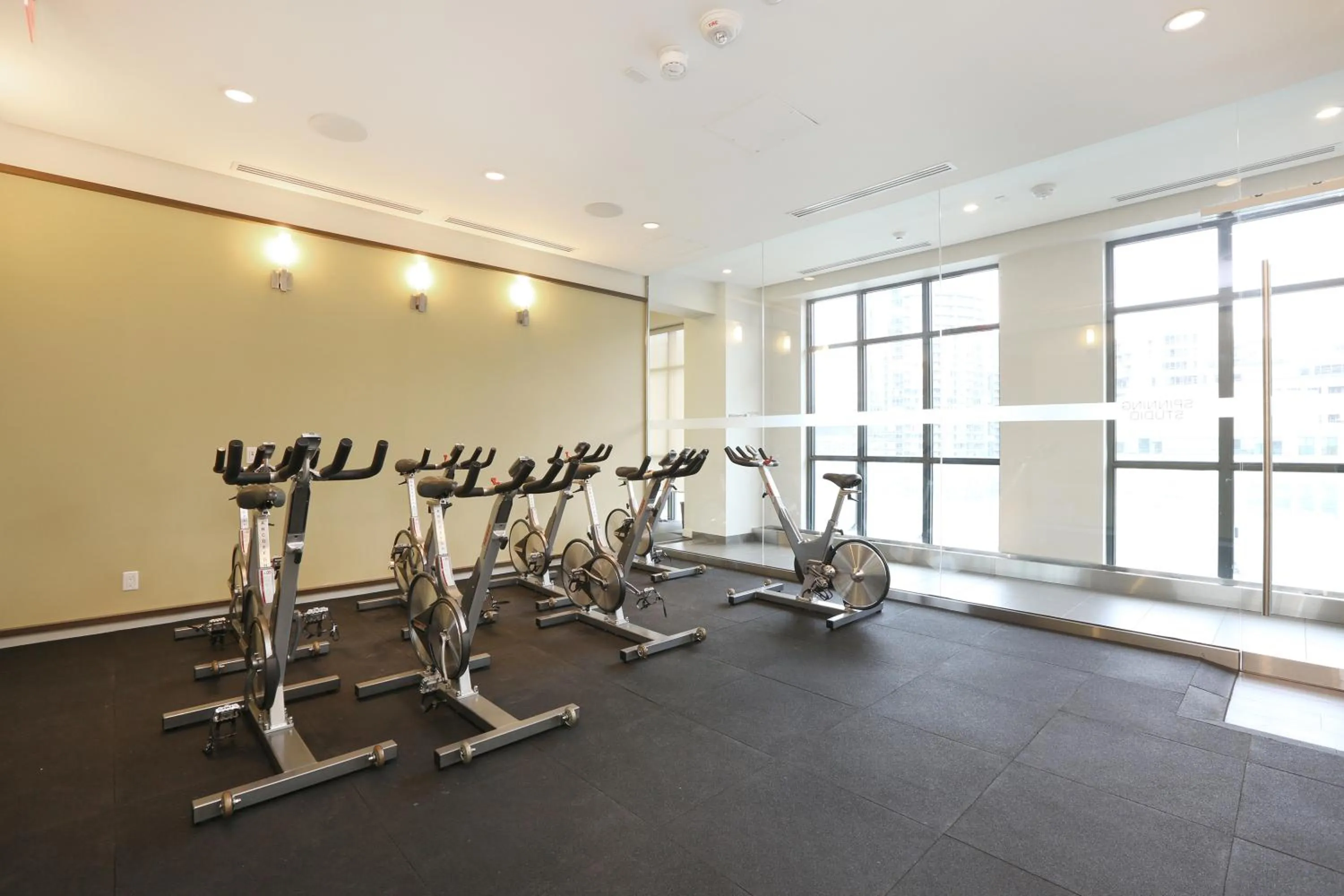 Fitness centre/facilities in GLOBALSTAY Modern Downtown Apartment