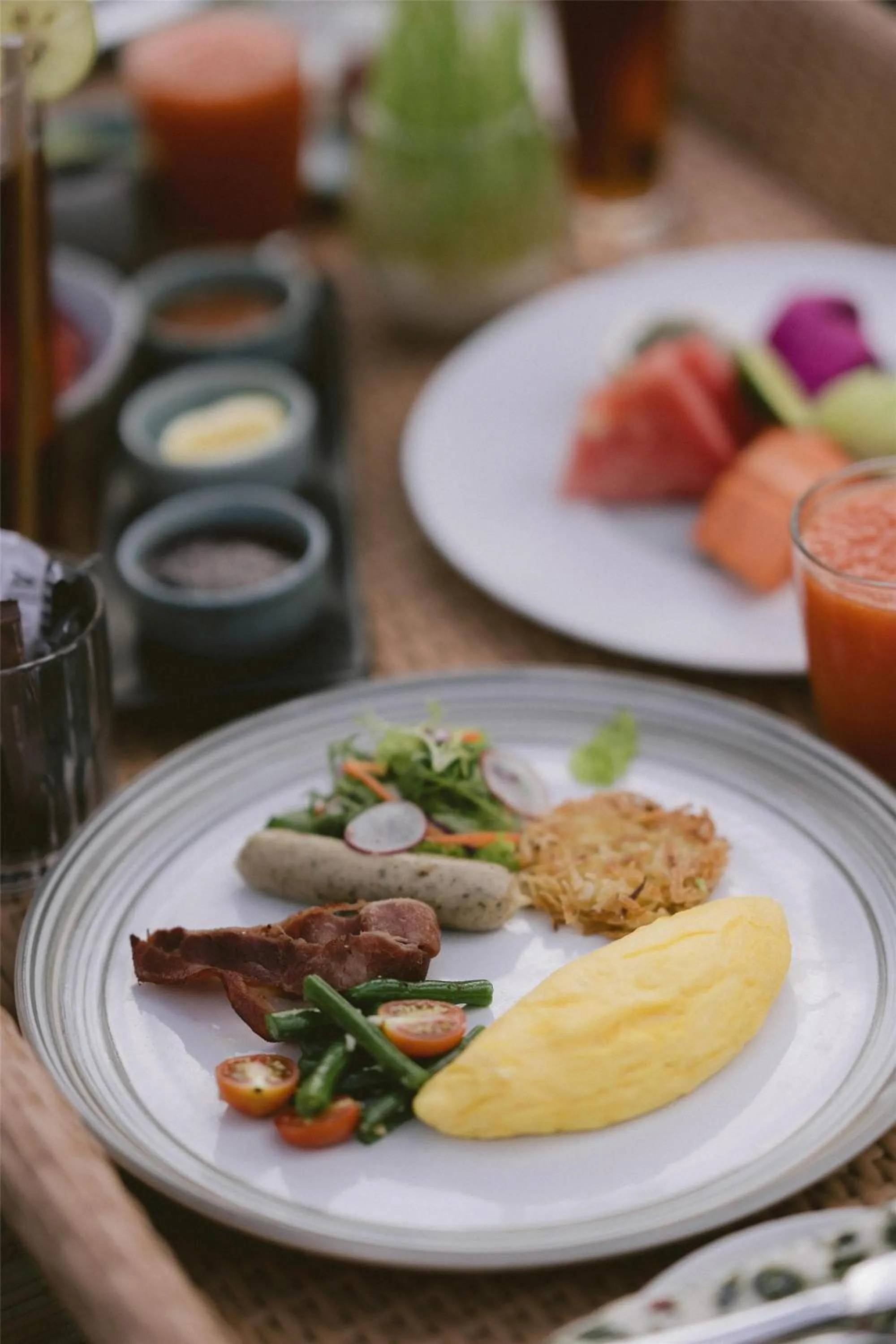 Restaurant/places to eat in Alila Manggis