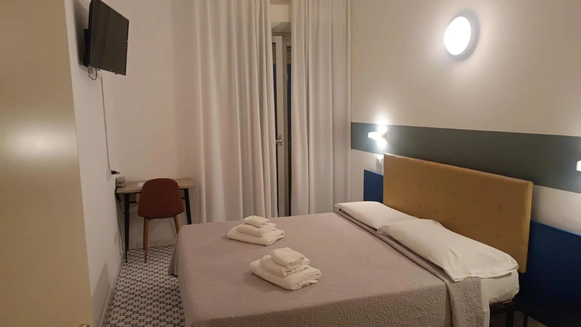 Bed in Hotel Le Terrazze