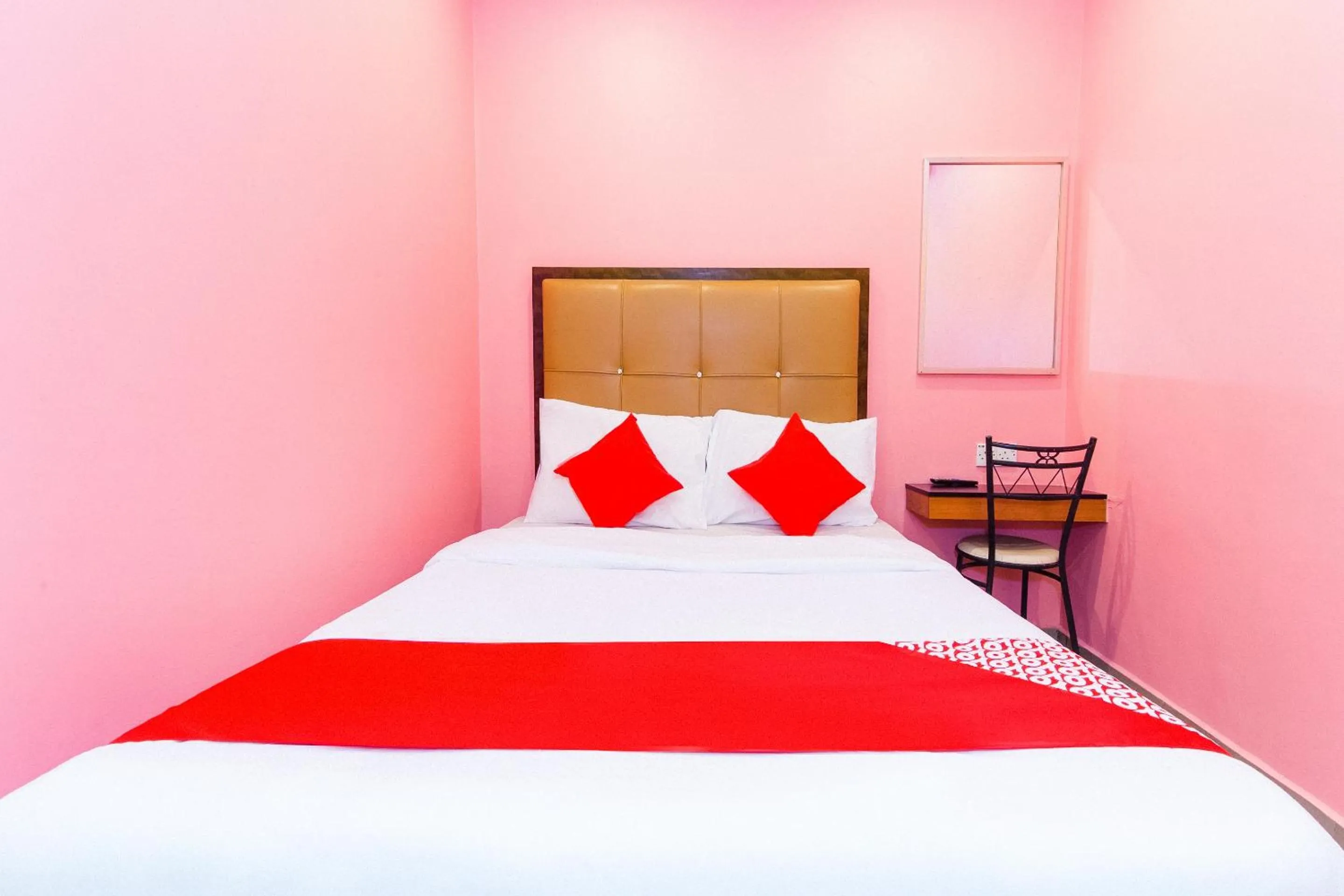 Bedroom, Bed in Hotel O Comfort