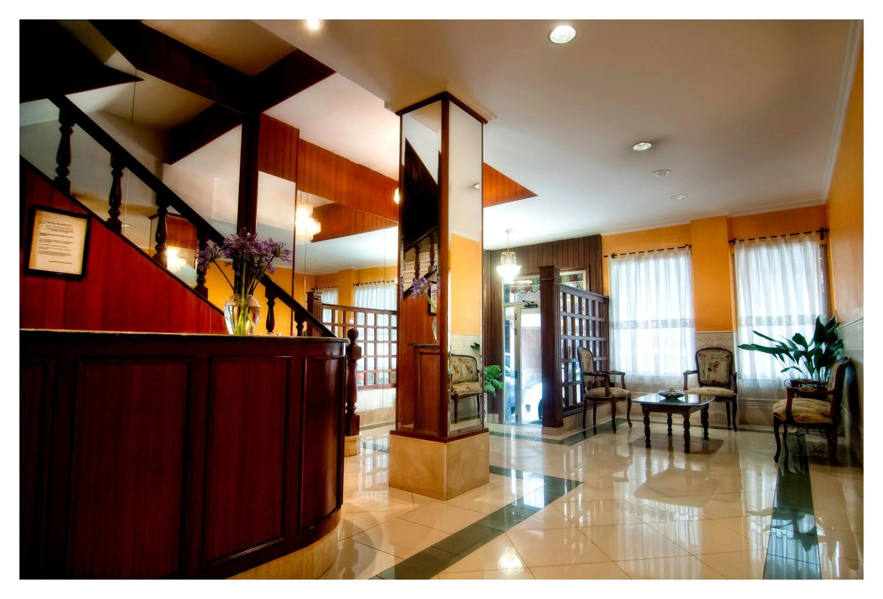 Lobby or reception in Hotel El Duende