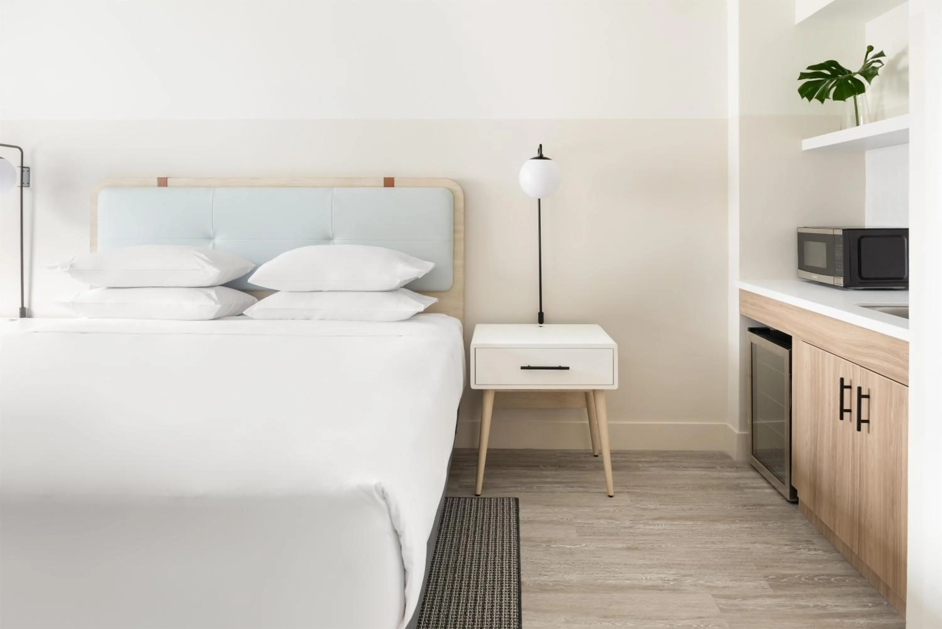 Other, Bed in Hampton by Hilton Grand Cayman Seven Mile Beach