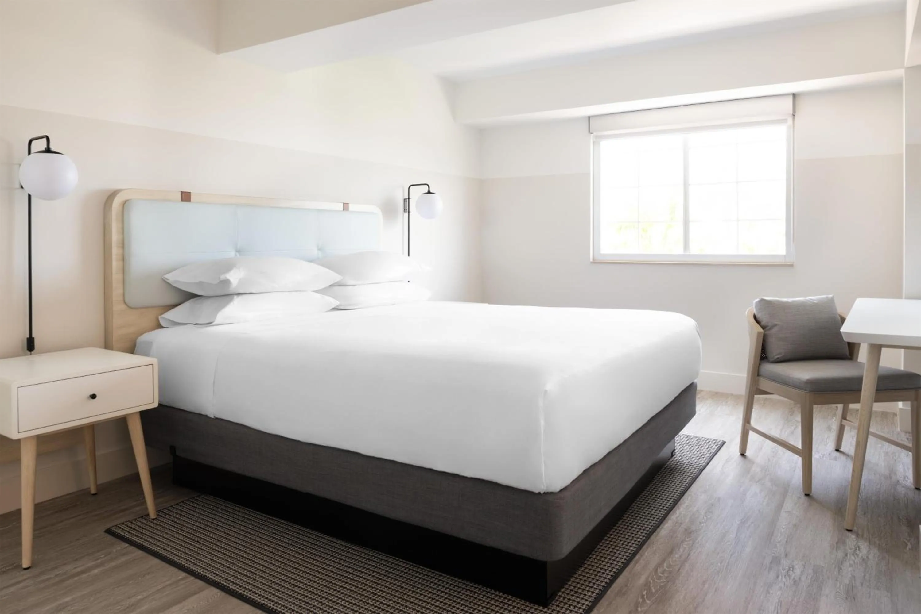 Bedroom, Bed in Hampton by Hilton Grand Cayman Seven Mile Beach