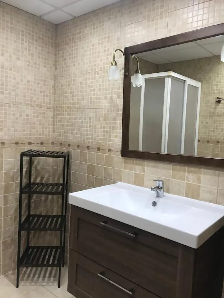 Espectacular residencial en 1a linea con piscina