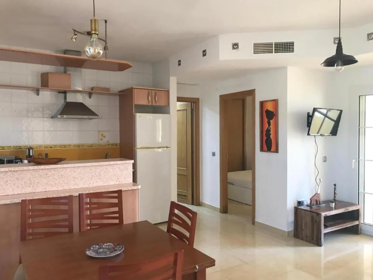 Espectacular residencial en 1a linea con piscina