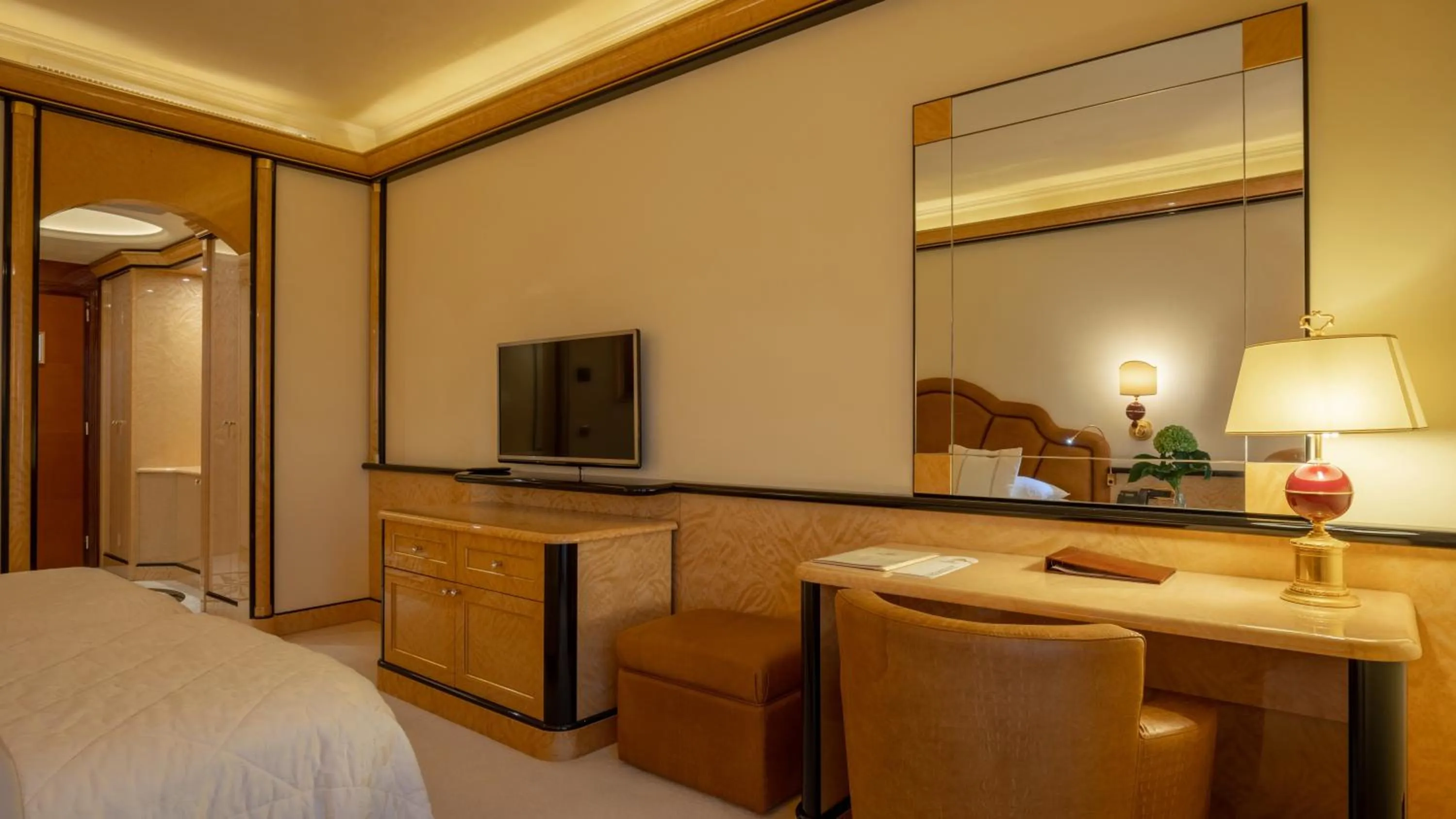 Bedroom in Mulino Luxury Boutique Hotel