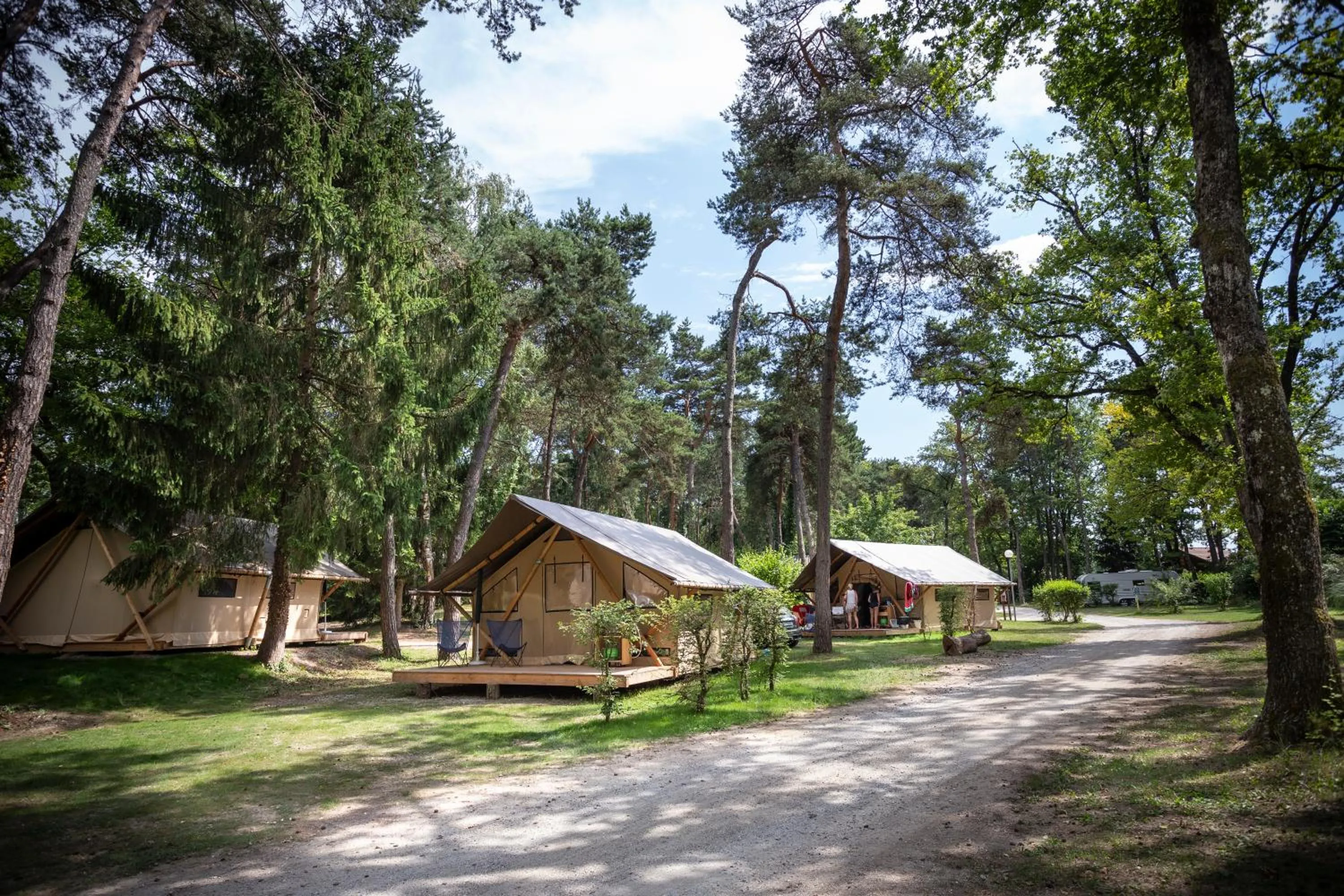Patio in Camping La Pinède