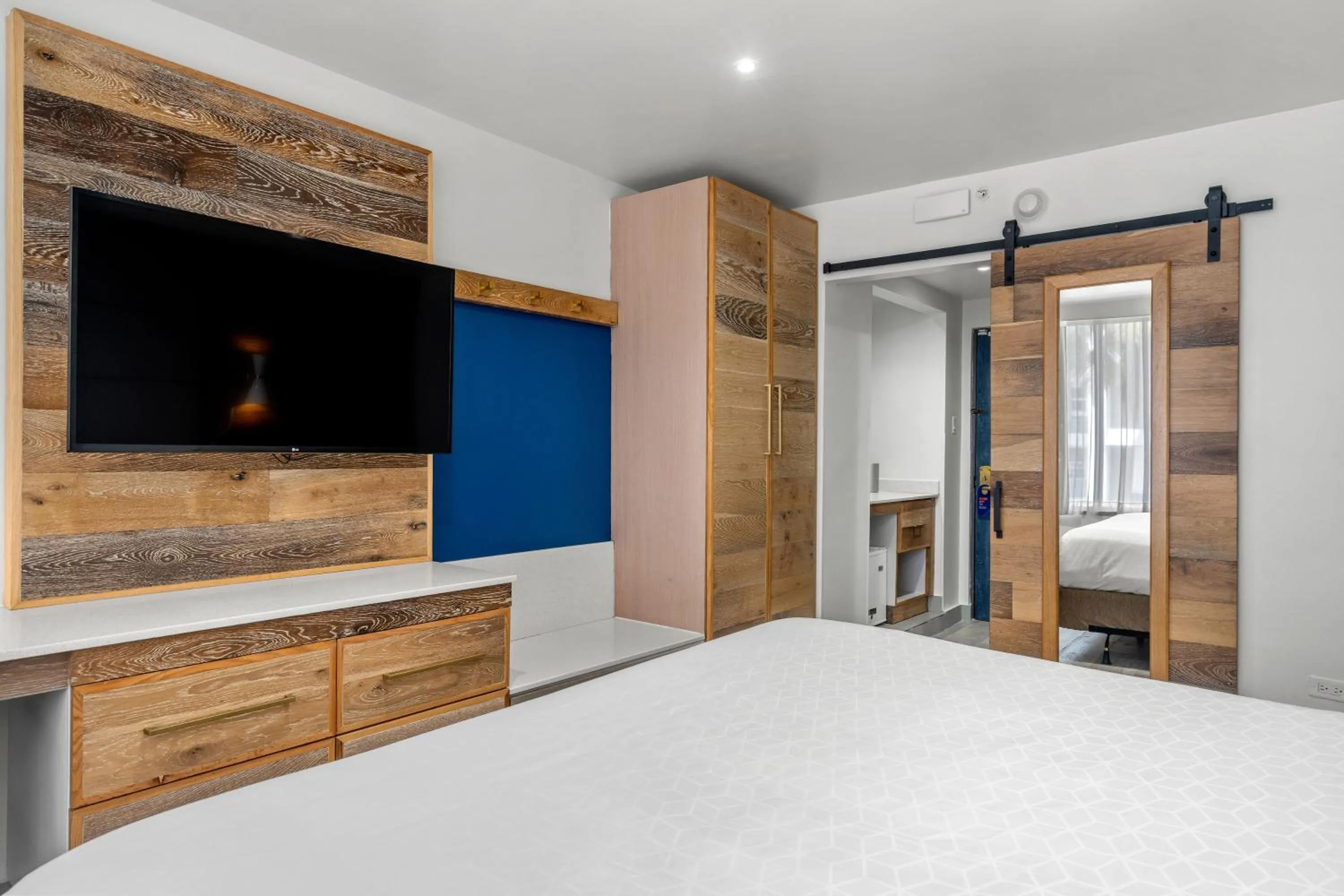 Bed in Holiday Inn Express San Juan Condado by IHG