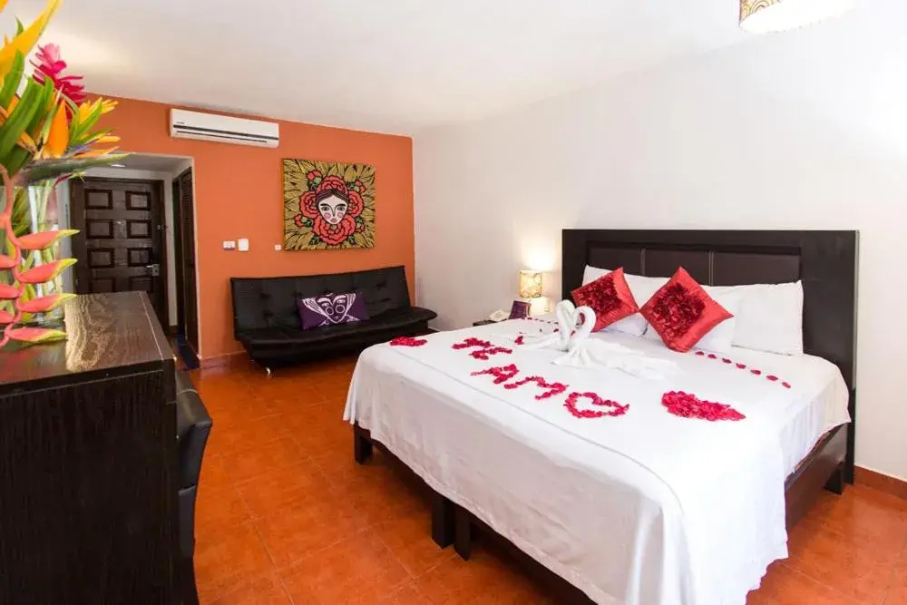 Deluxe Queen Room in Hotel Santa Cruz Huatulco Deluxe Queen Room in Hotel Santa Cruz Huatulco