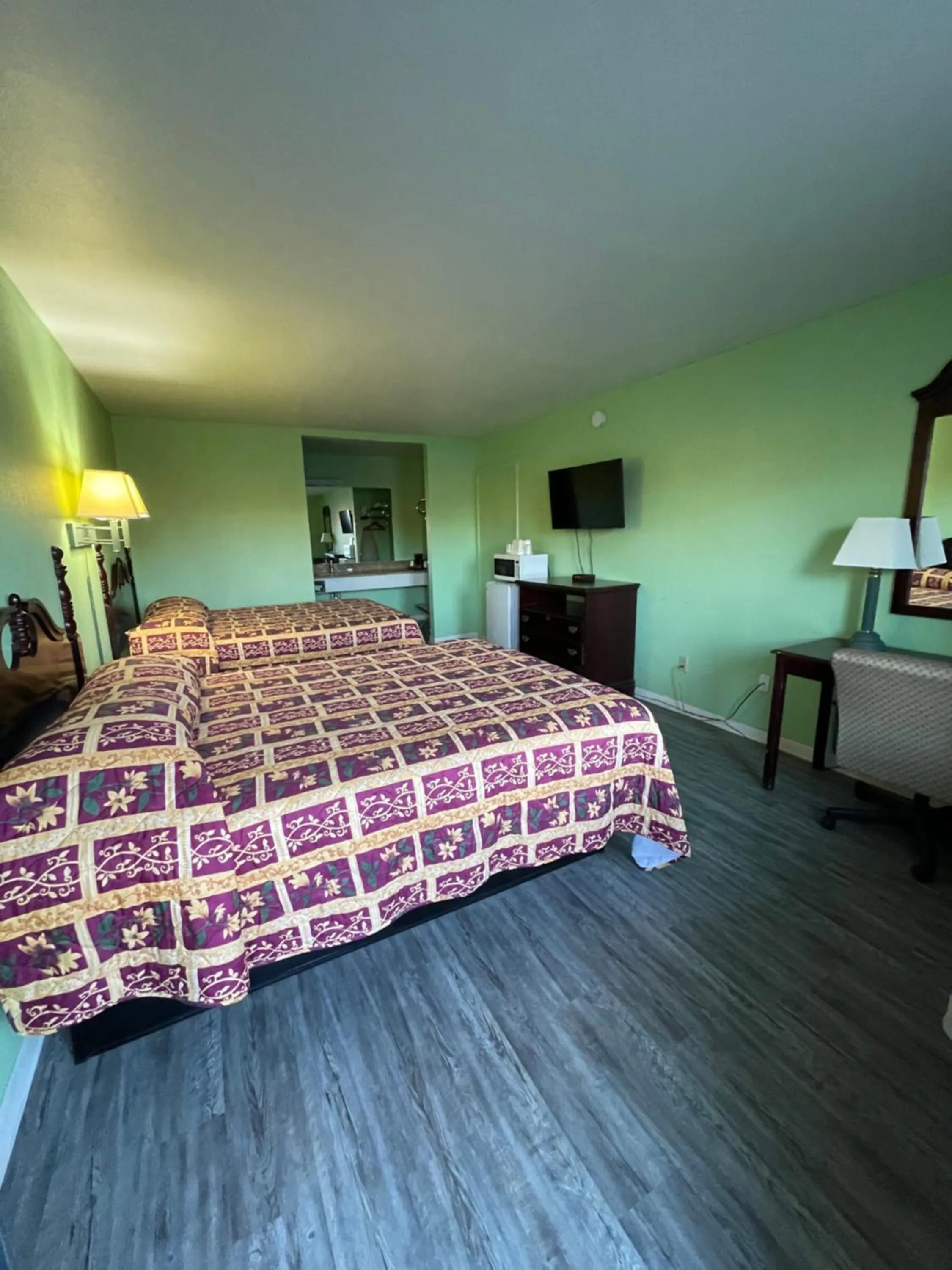 Photo of the whole room, Bed in Relax Inn Dublin