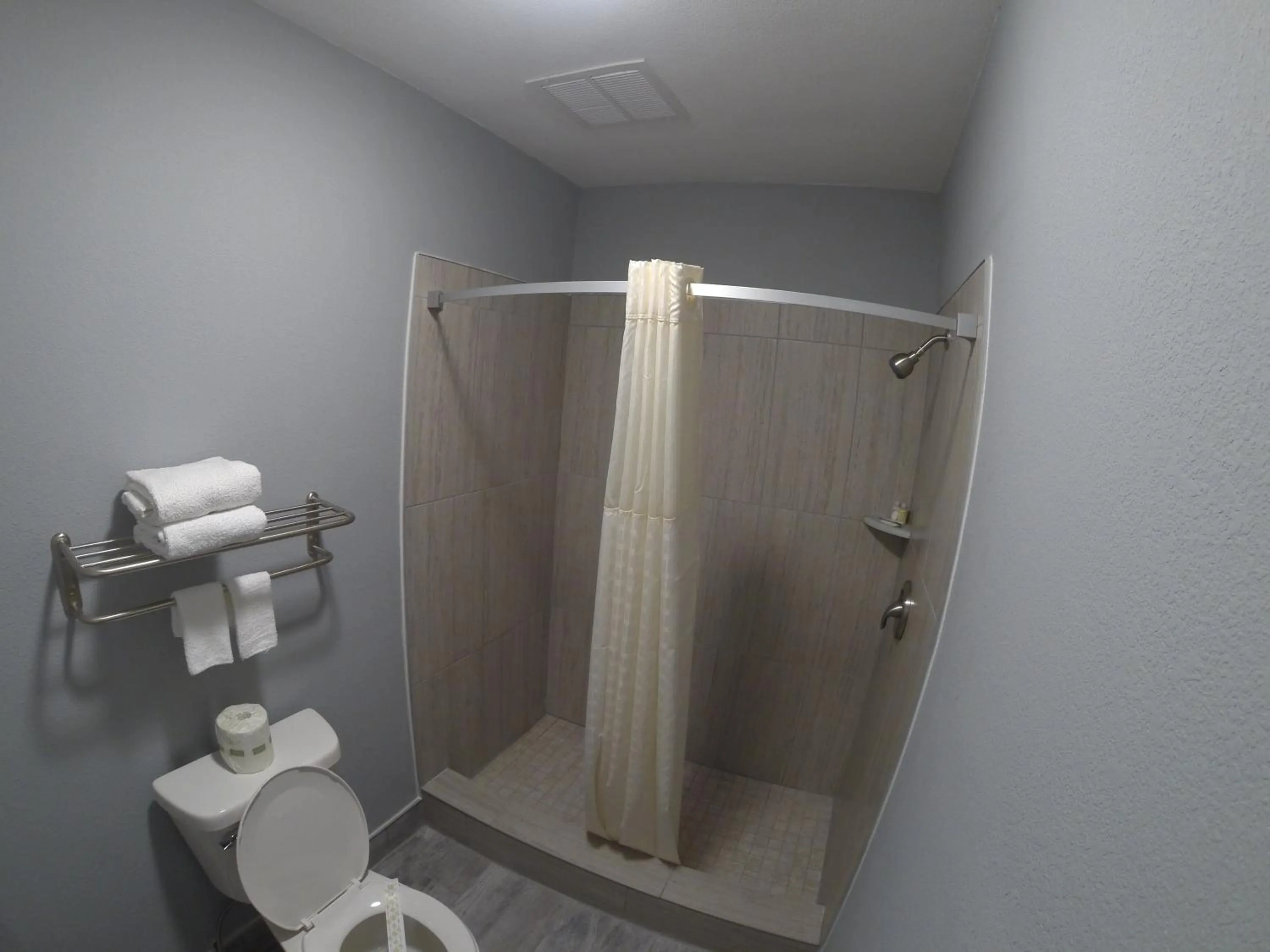 Bathroom in Cozy Rest Motel