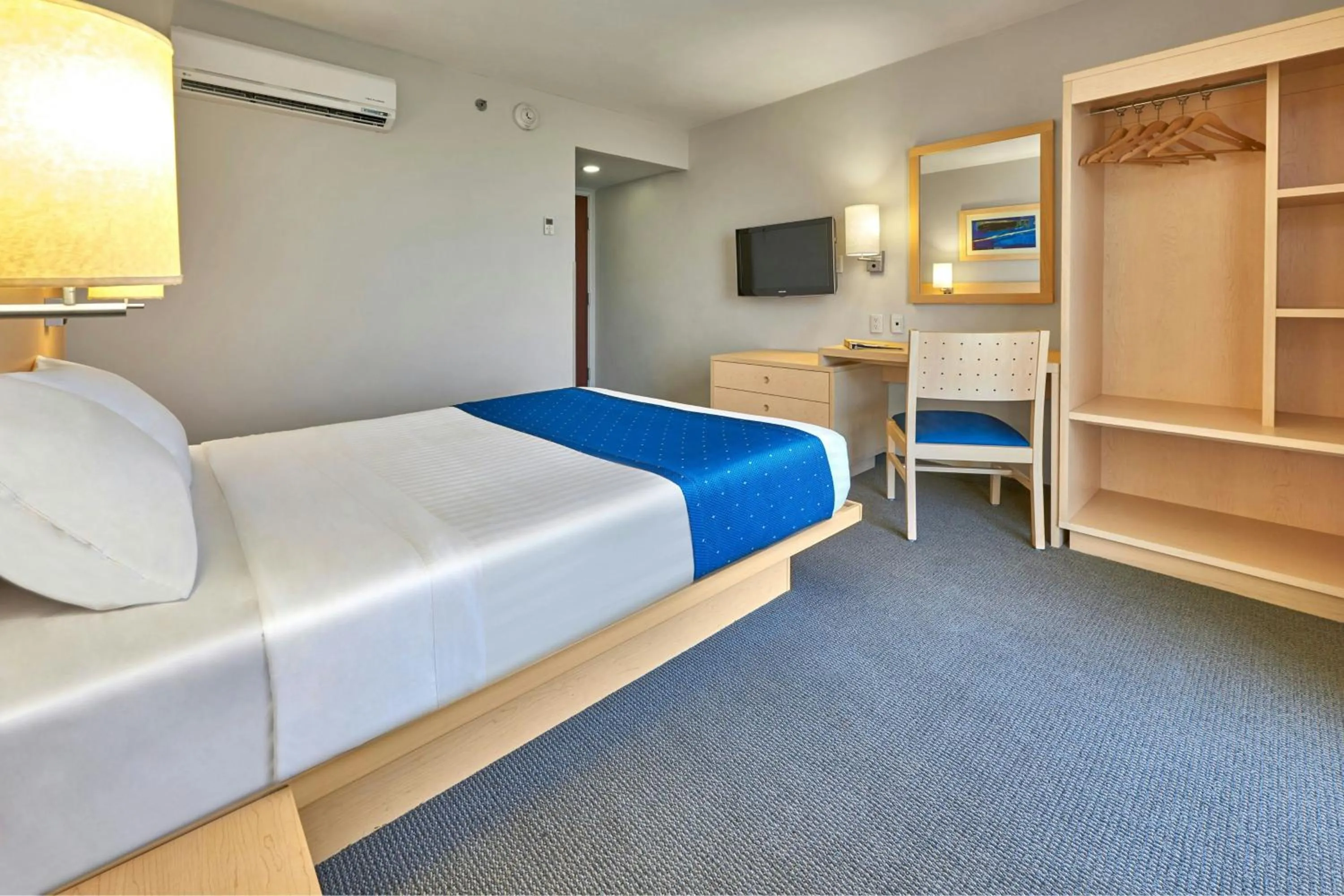 Bedroom, Bed in City Express by Marriott Xalapa