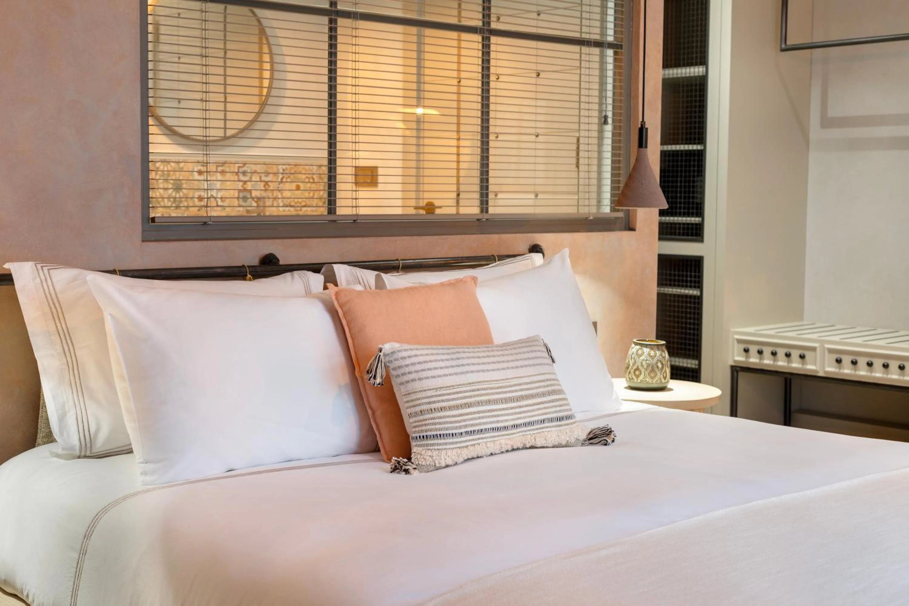 Bed in Casa Sur Antalya