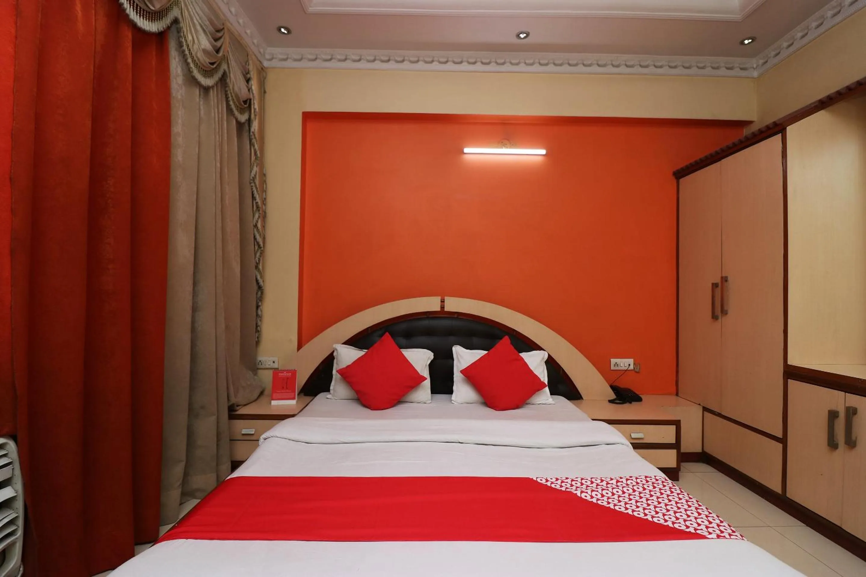 Bedroom, Bed in Super Hotel O Akash Regency