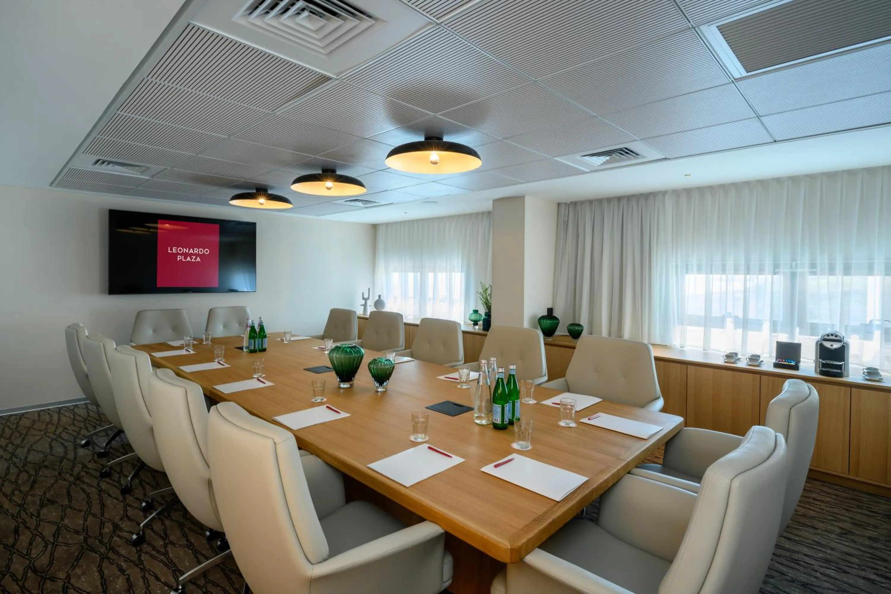 Meeting/conference room in Leonardo Plaza Haifa