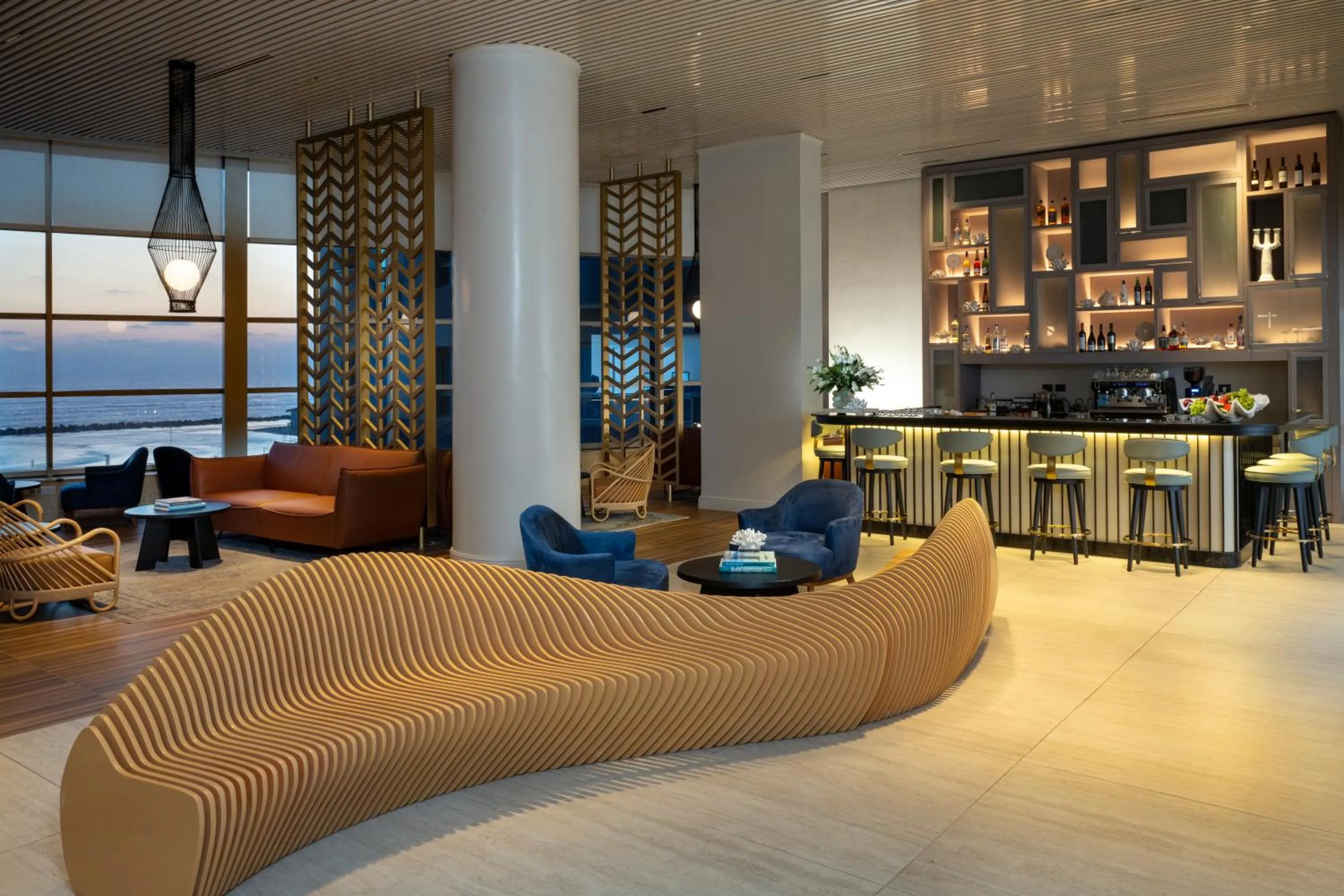 Lounge or bar in Leonardo Plaza Haifa