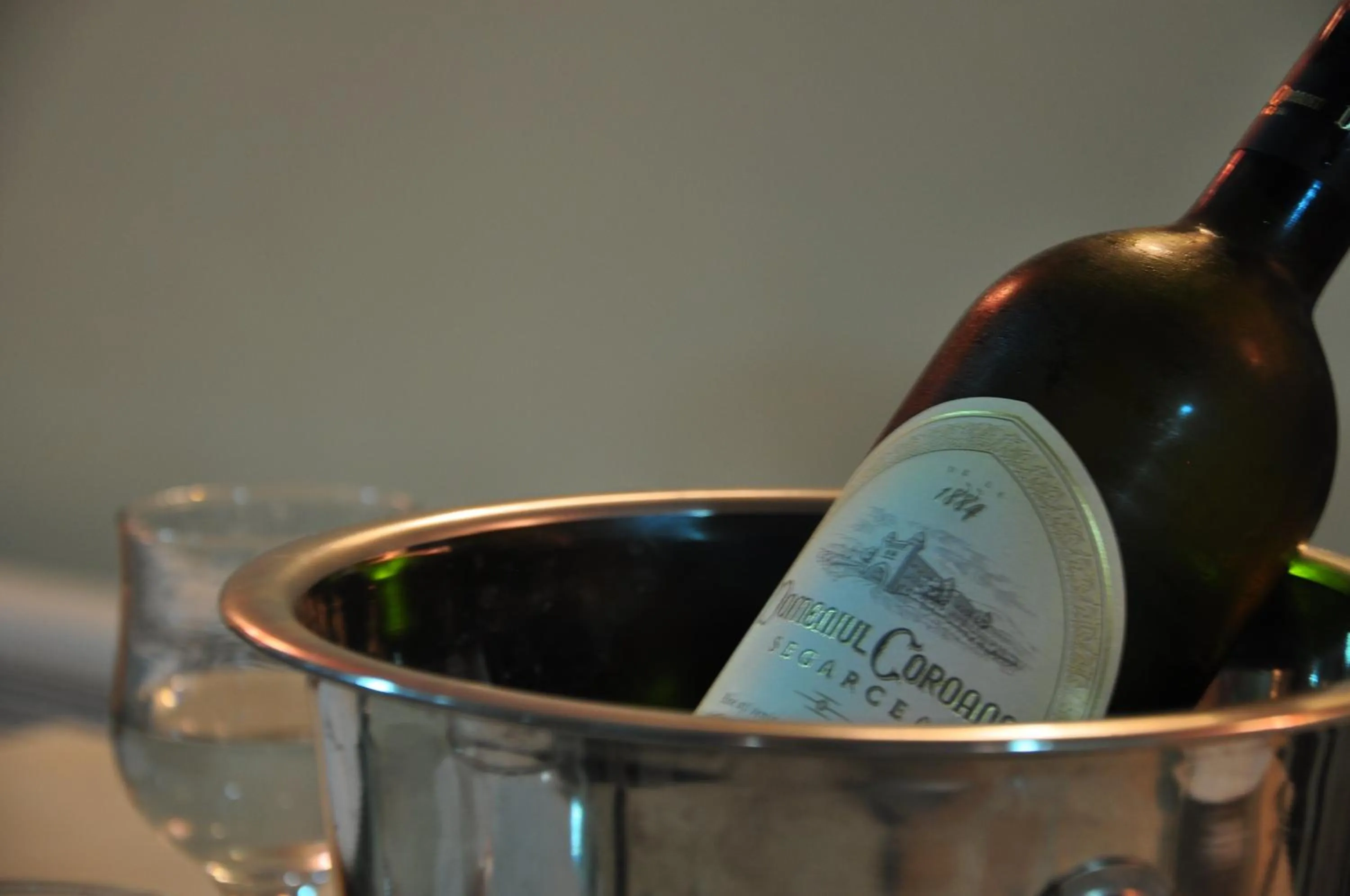 Restaurant/places to eat in Vigo Grand Hotel