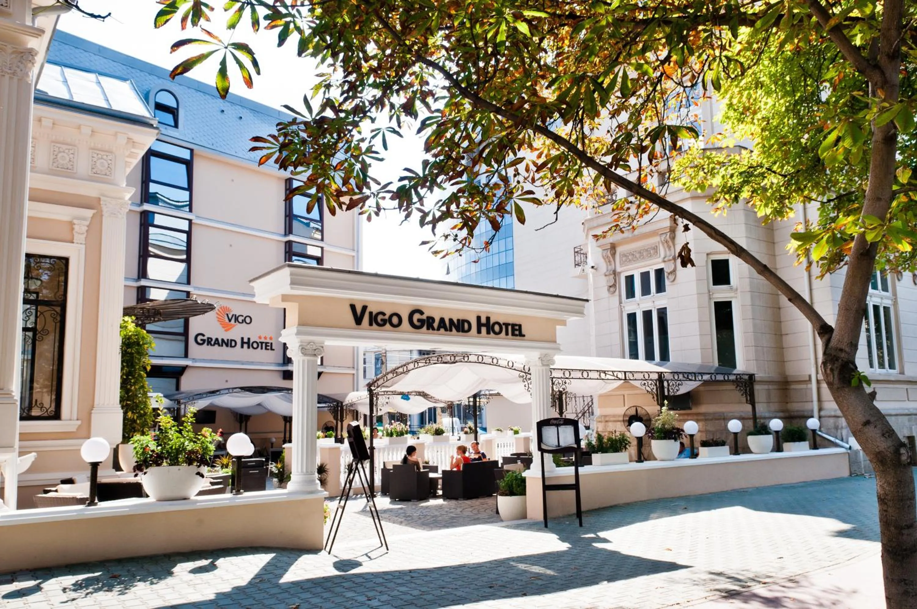 Property building in Vigo Grand Hotel