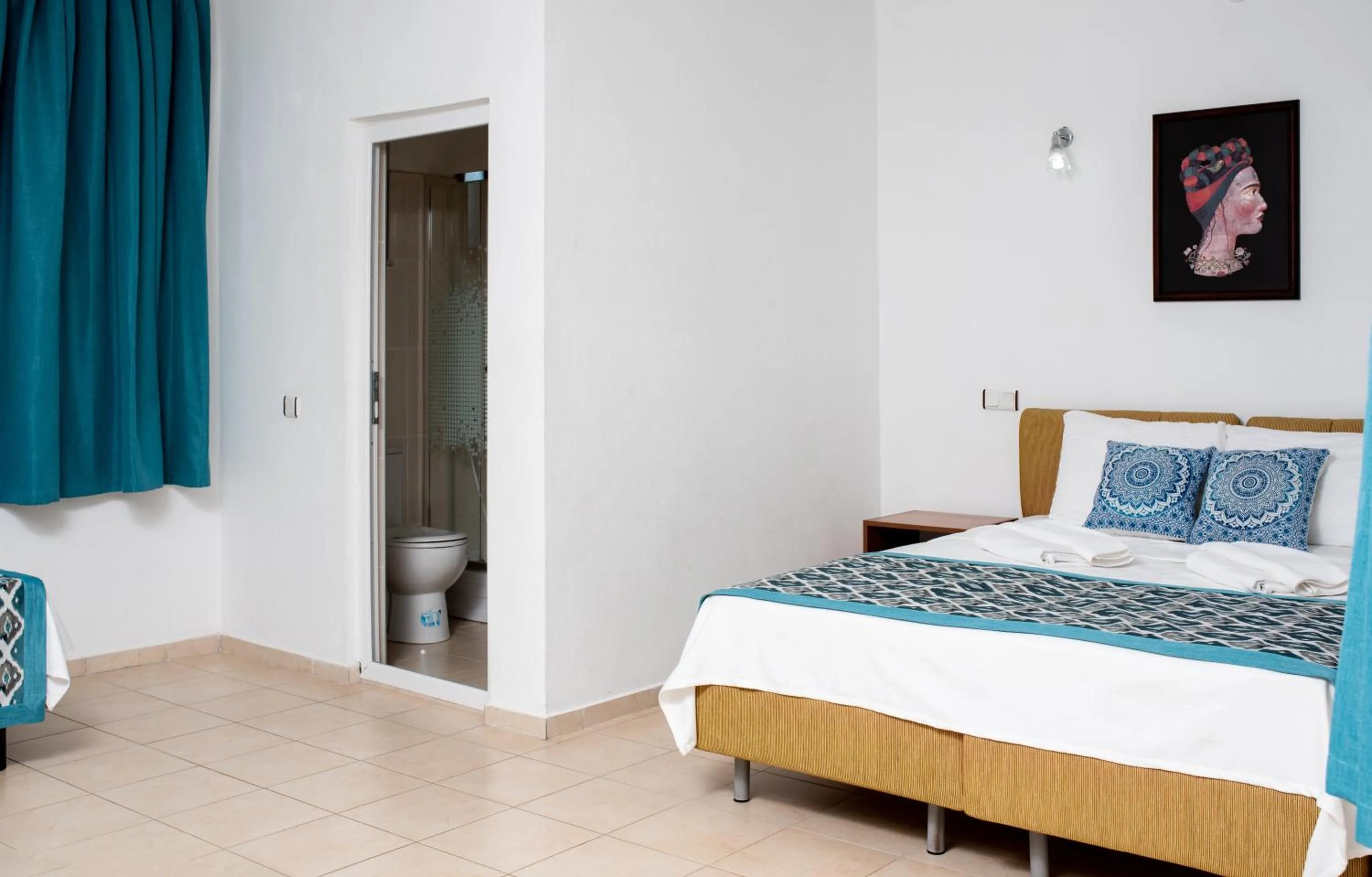 Bed in San Simon Hotel