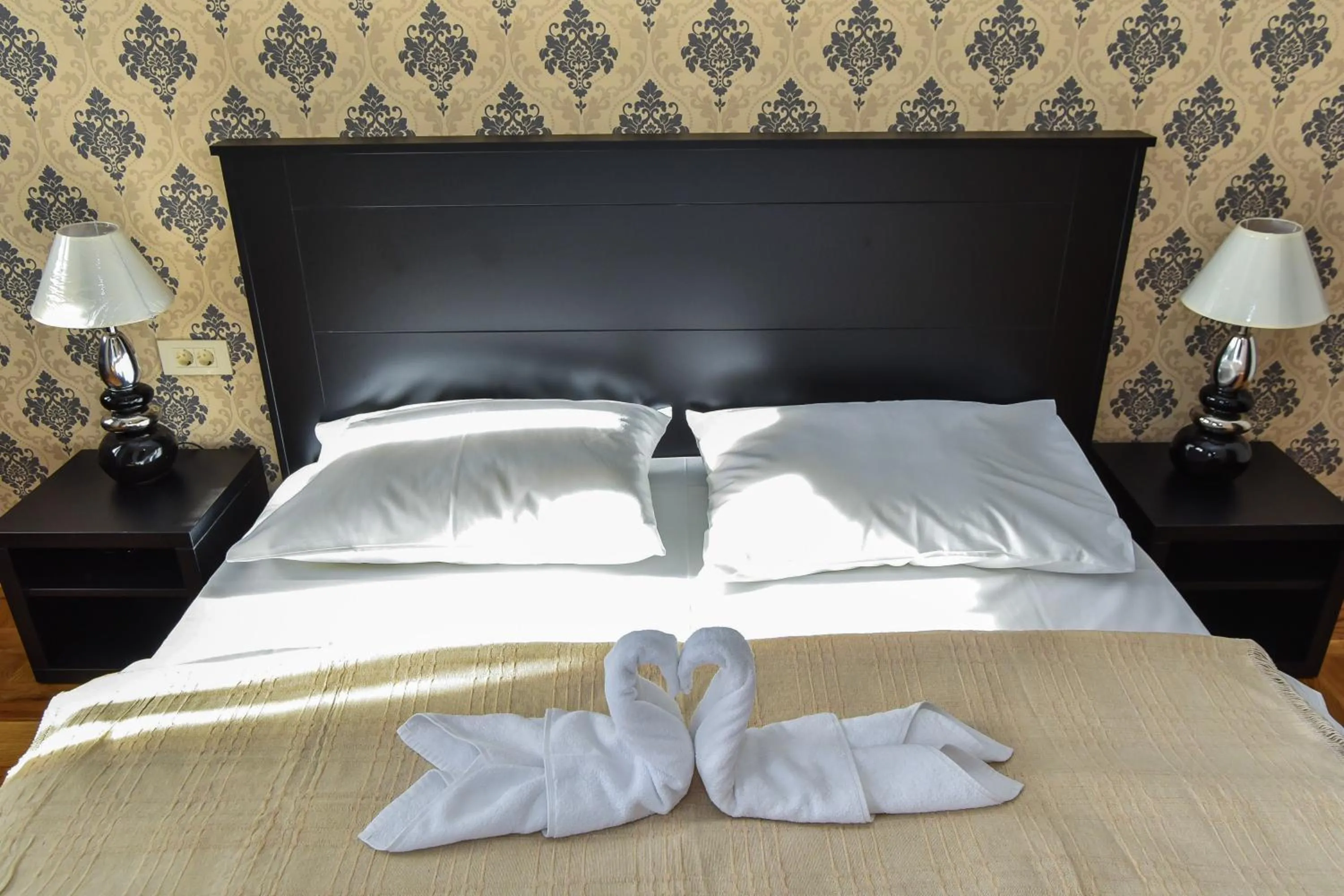 Bed in Vistamar Hotel & Apartments