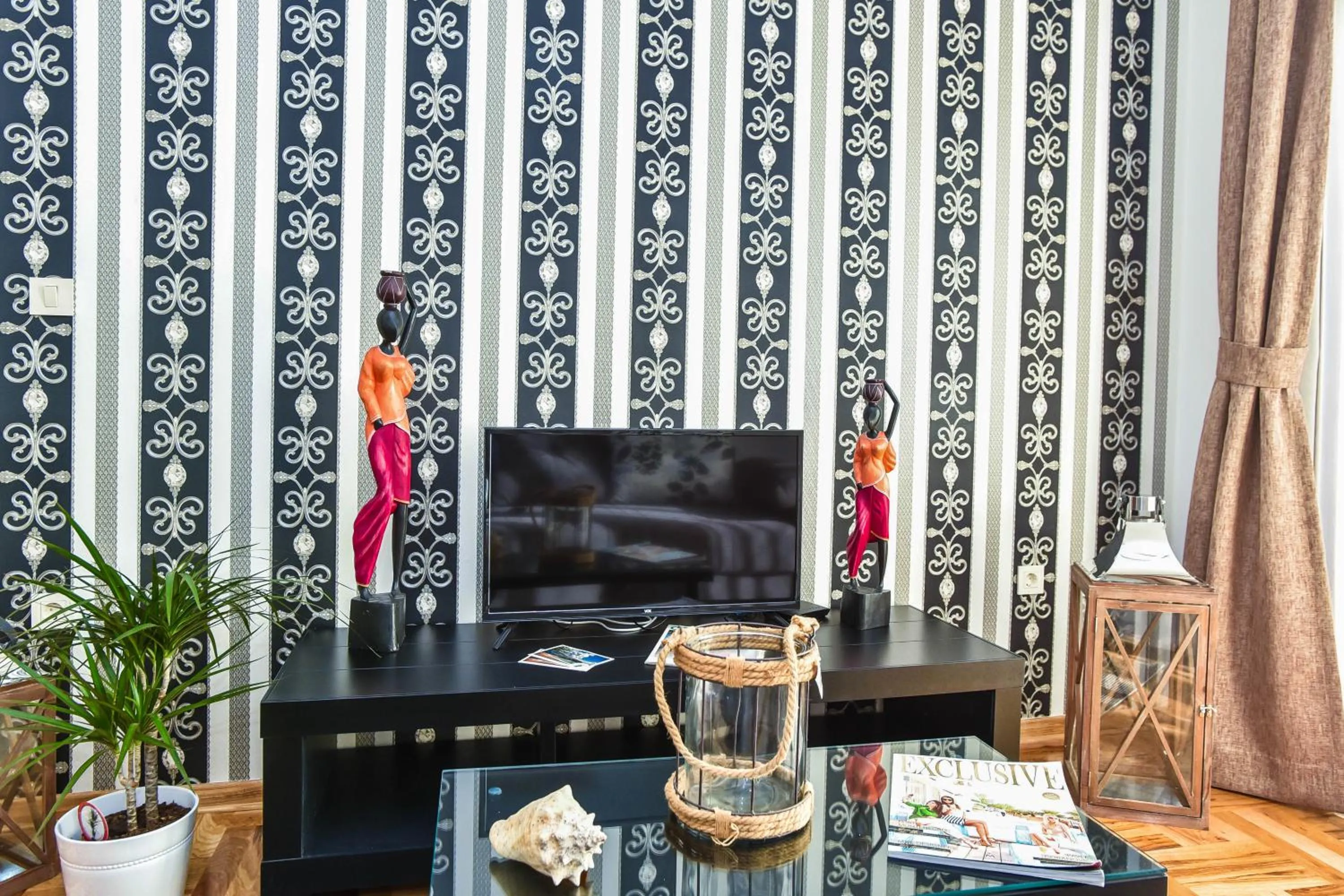 Vistamar Hotel & Apartments