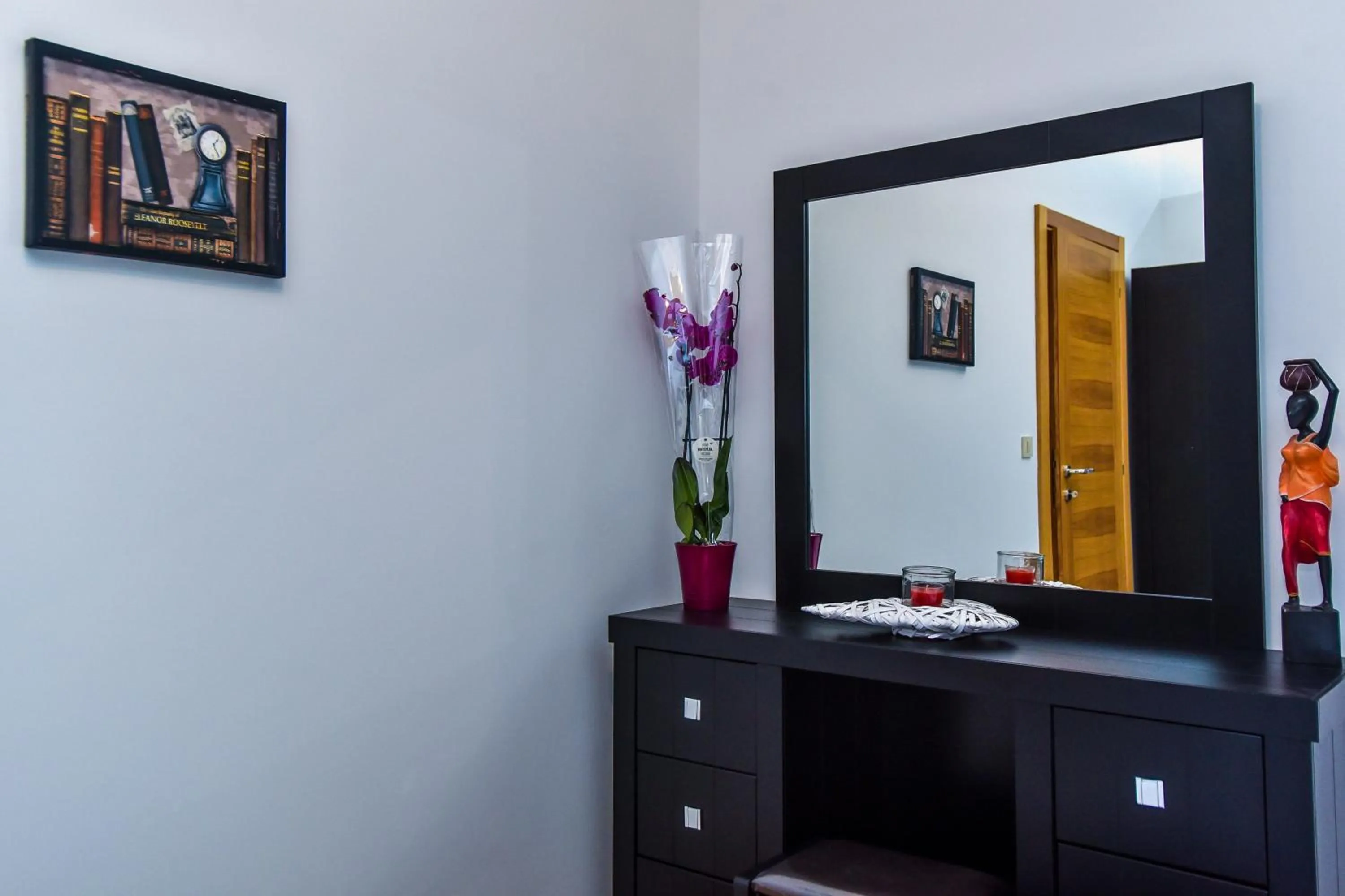 Vistamar Hotel & Apartments