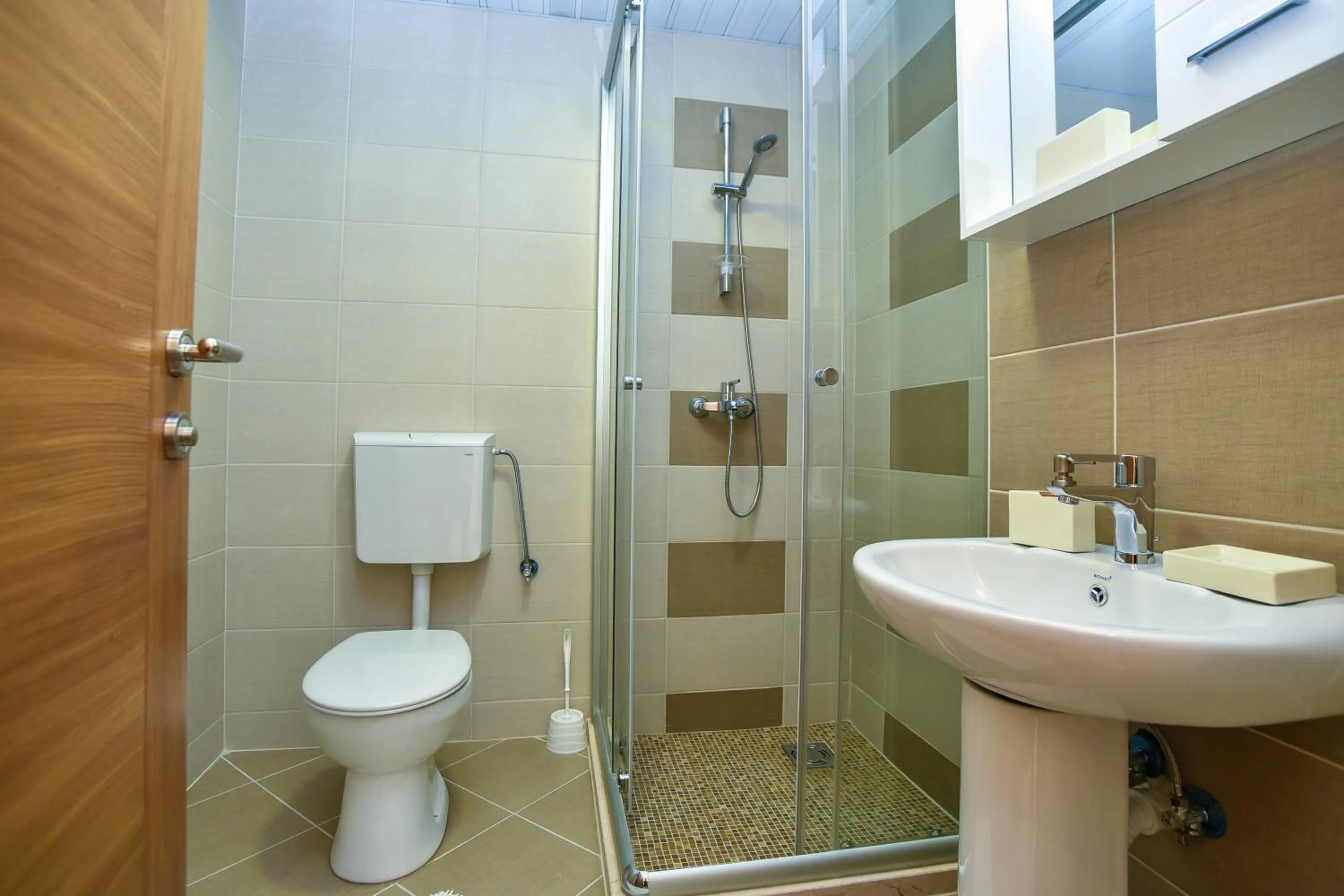 Vistamar Hotel & Apartments