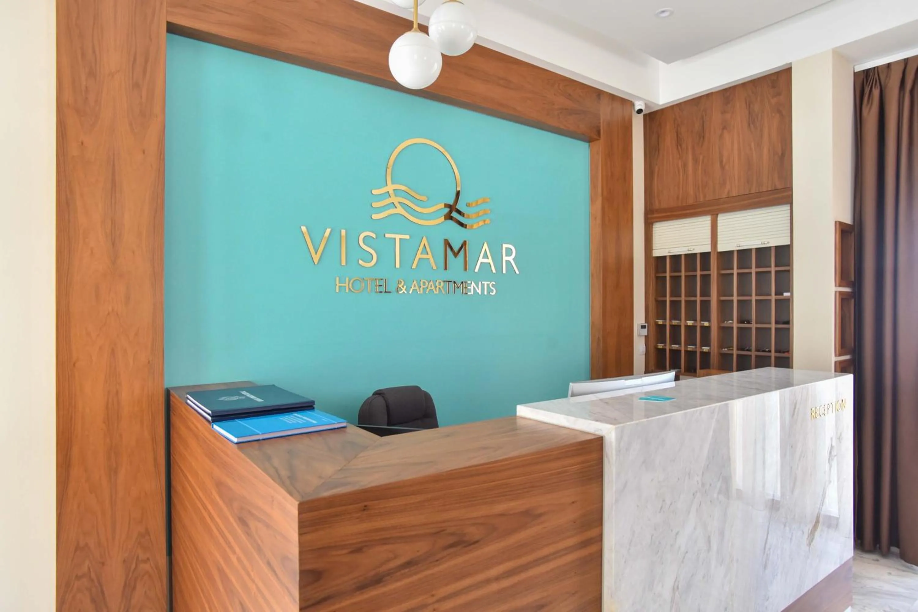 Vistamar Hotel & Apartments