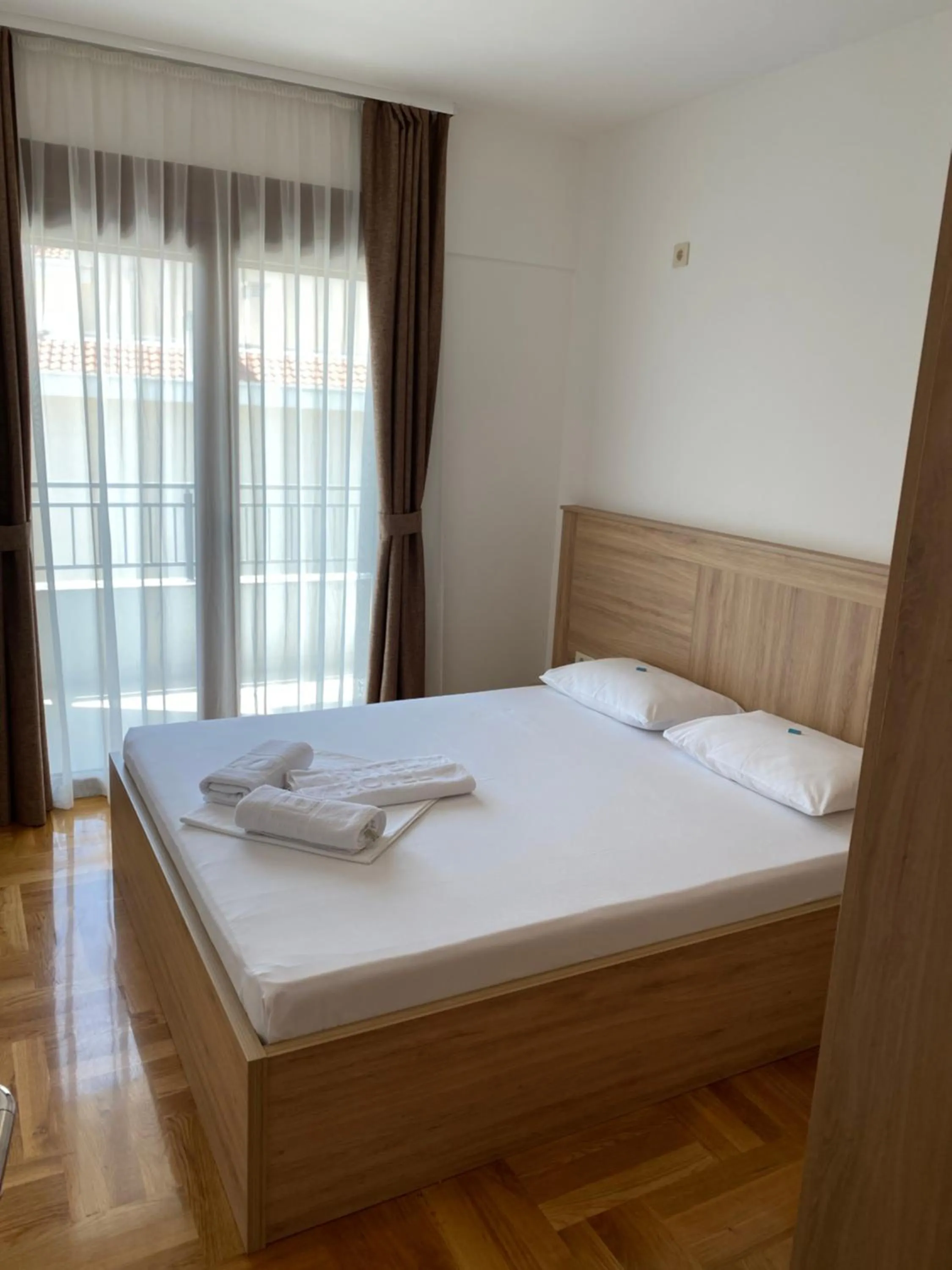 Bed in Vistamar Hotel & Apartments