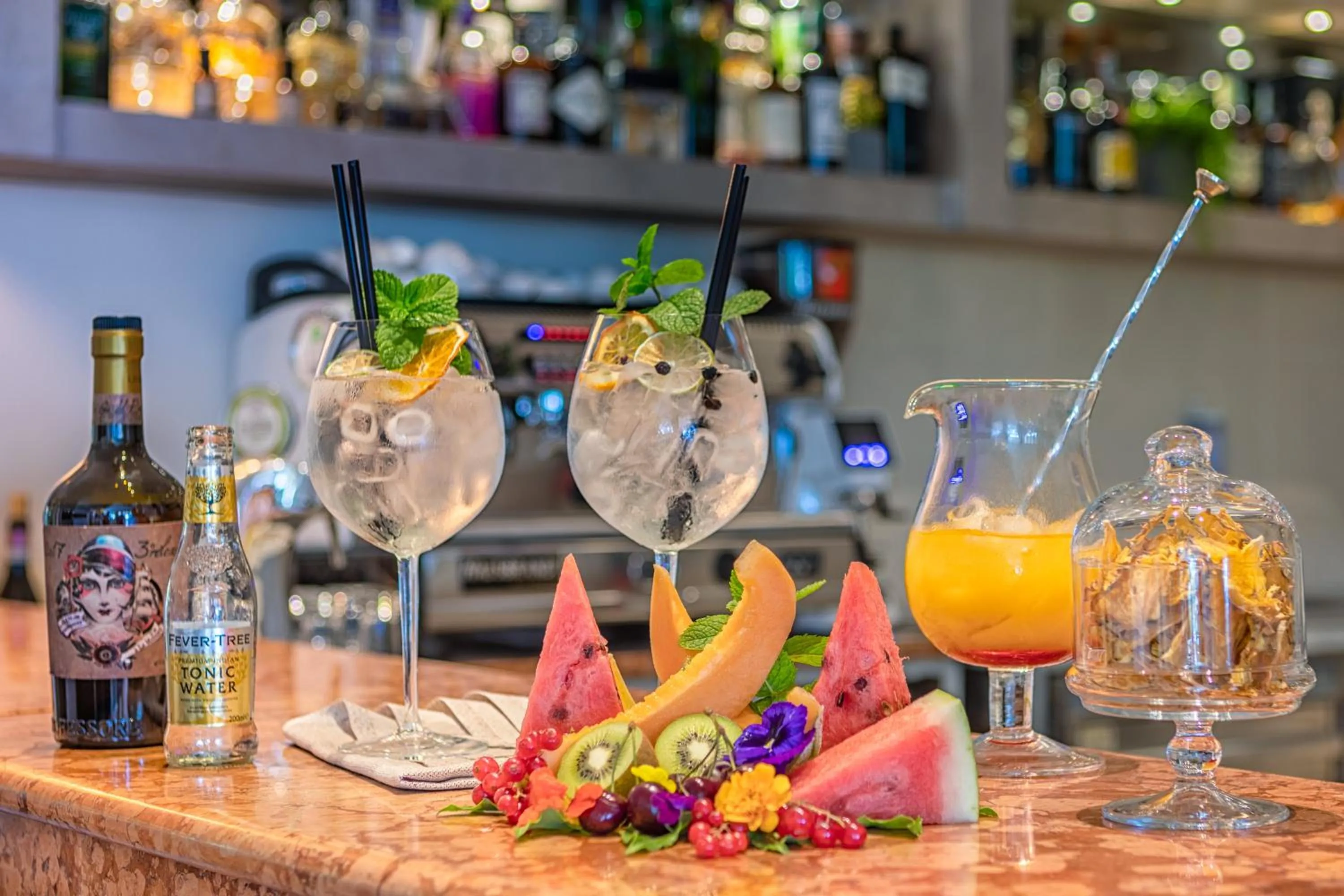 Restaurant/places to eat in Hotel Parioli