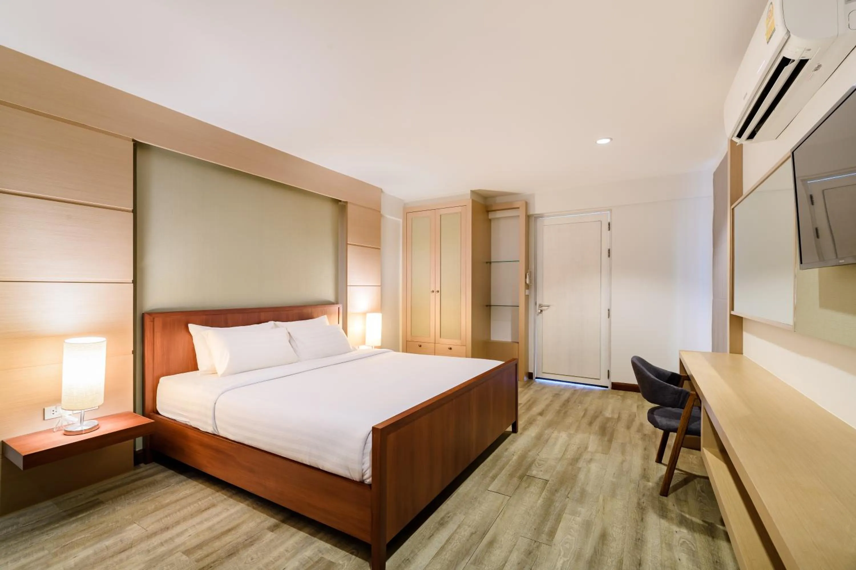 Bedroom, Bed in Villa Pimmada