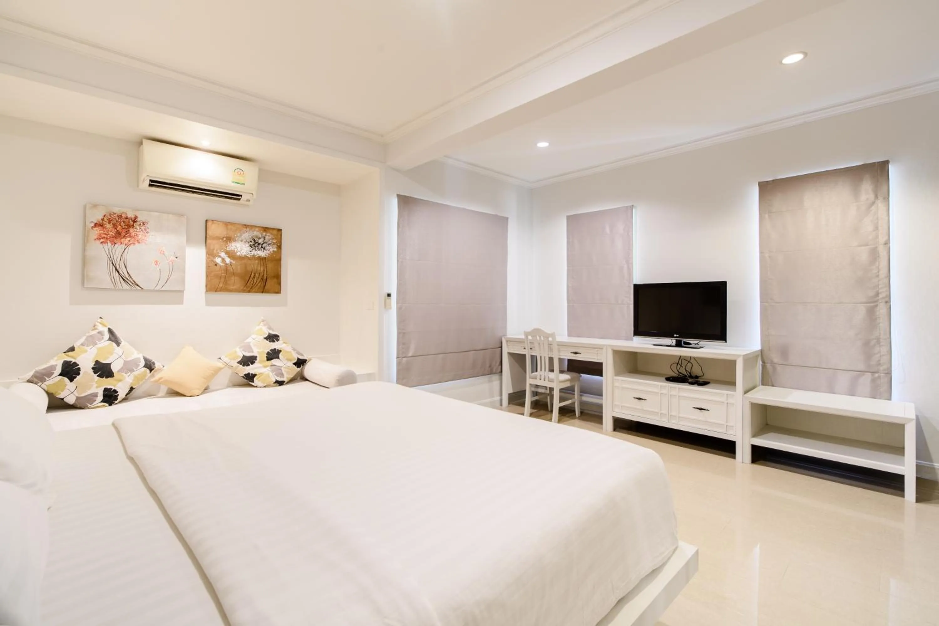 Bedroom, Bed in Villa Pimmada