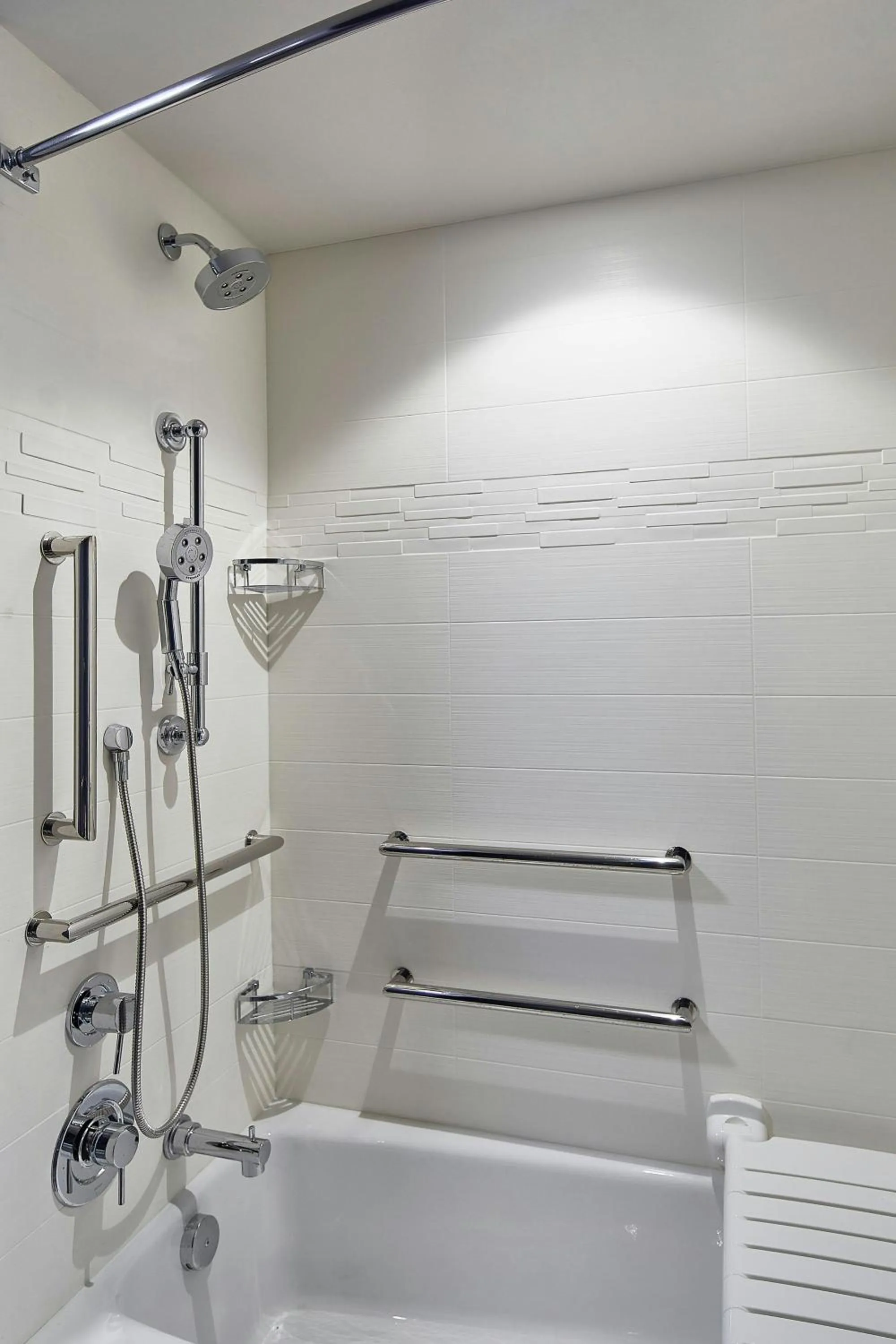 Bathroom in Residence Inn by Marriott Cleveland University Circle/Medical Center