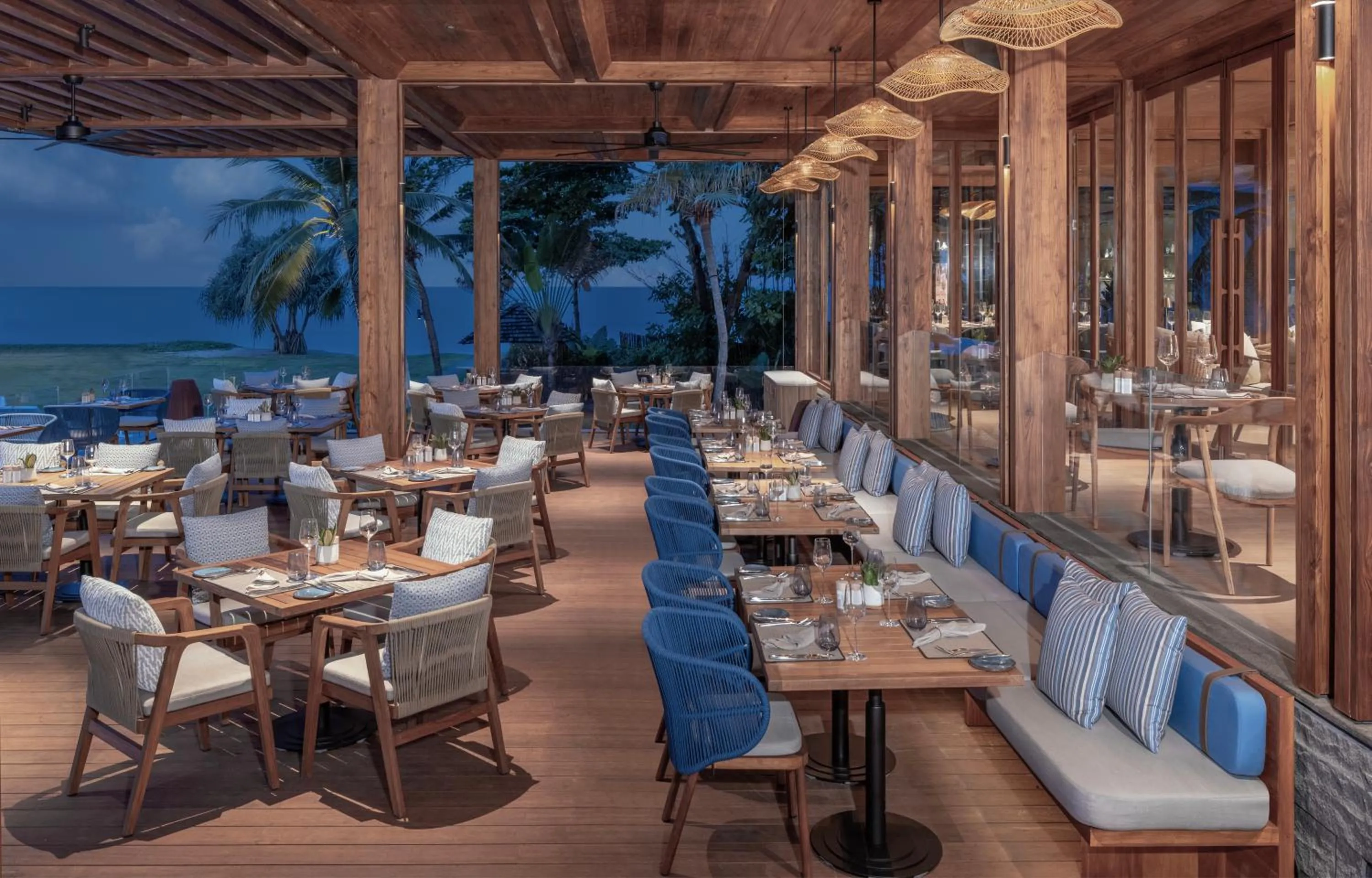 Restaurant/places to eat in Anantara Mai Khao Phuket Villas