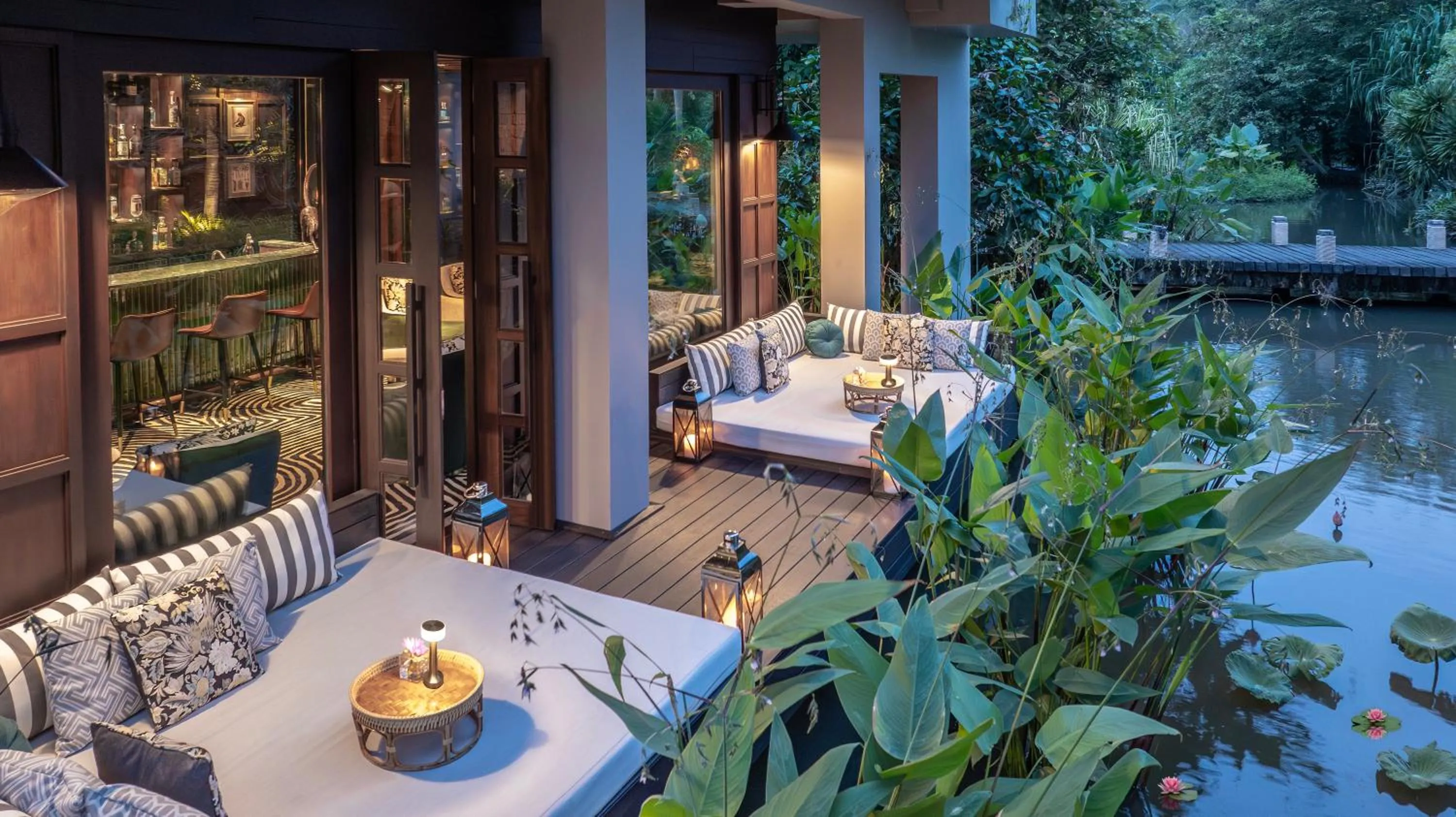 Restaurant/places to eat in Anantara Mai Khao Phuket Villas