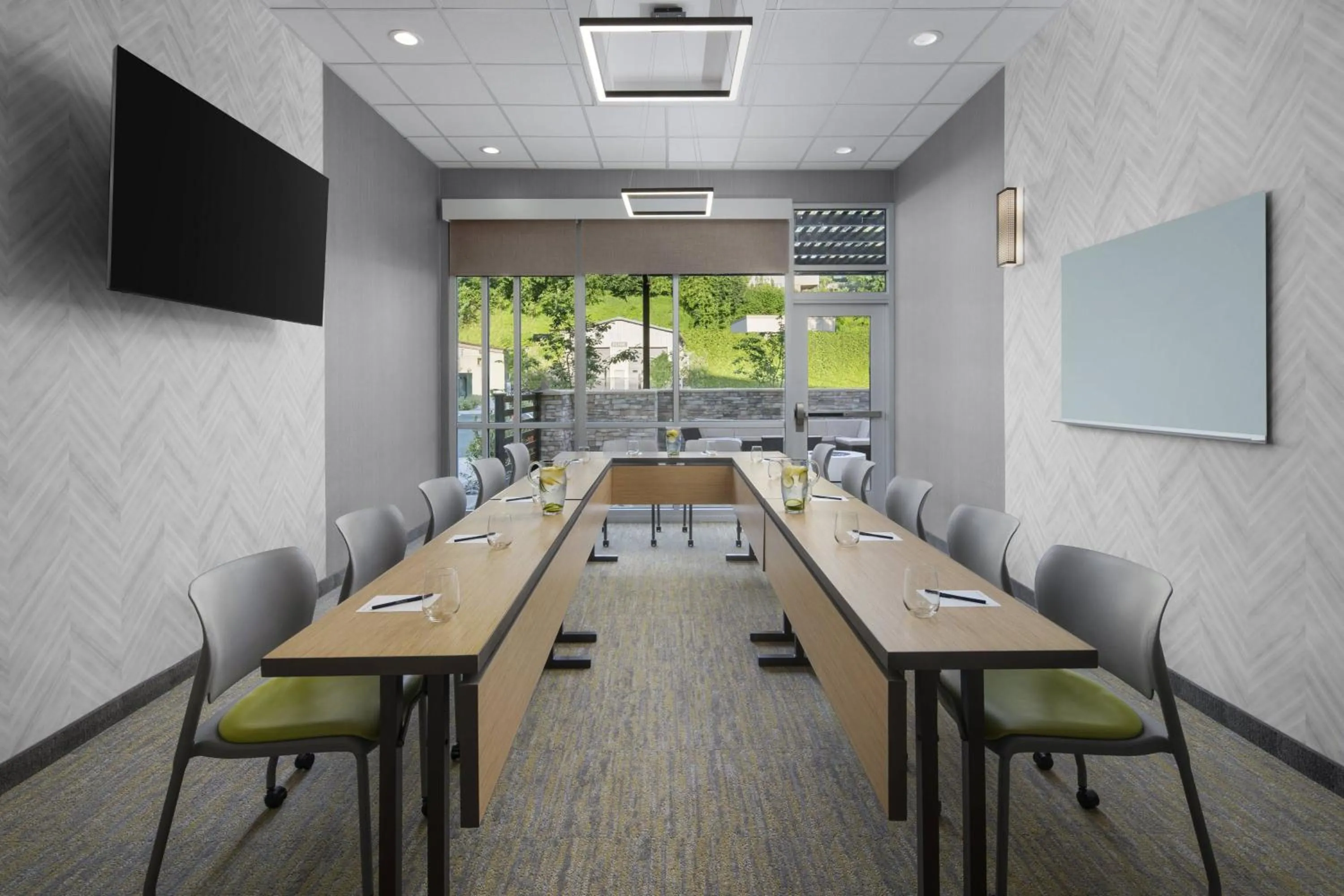Meeting/conference room in SpringHill Suites by Marriott Tuckahoe Westchester County