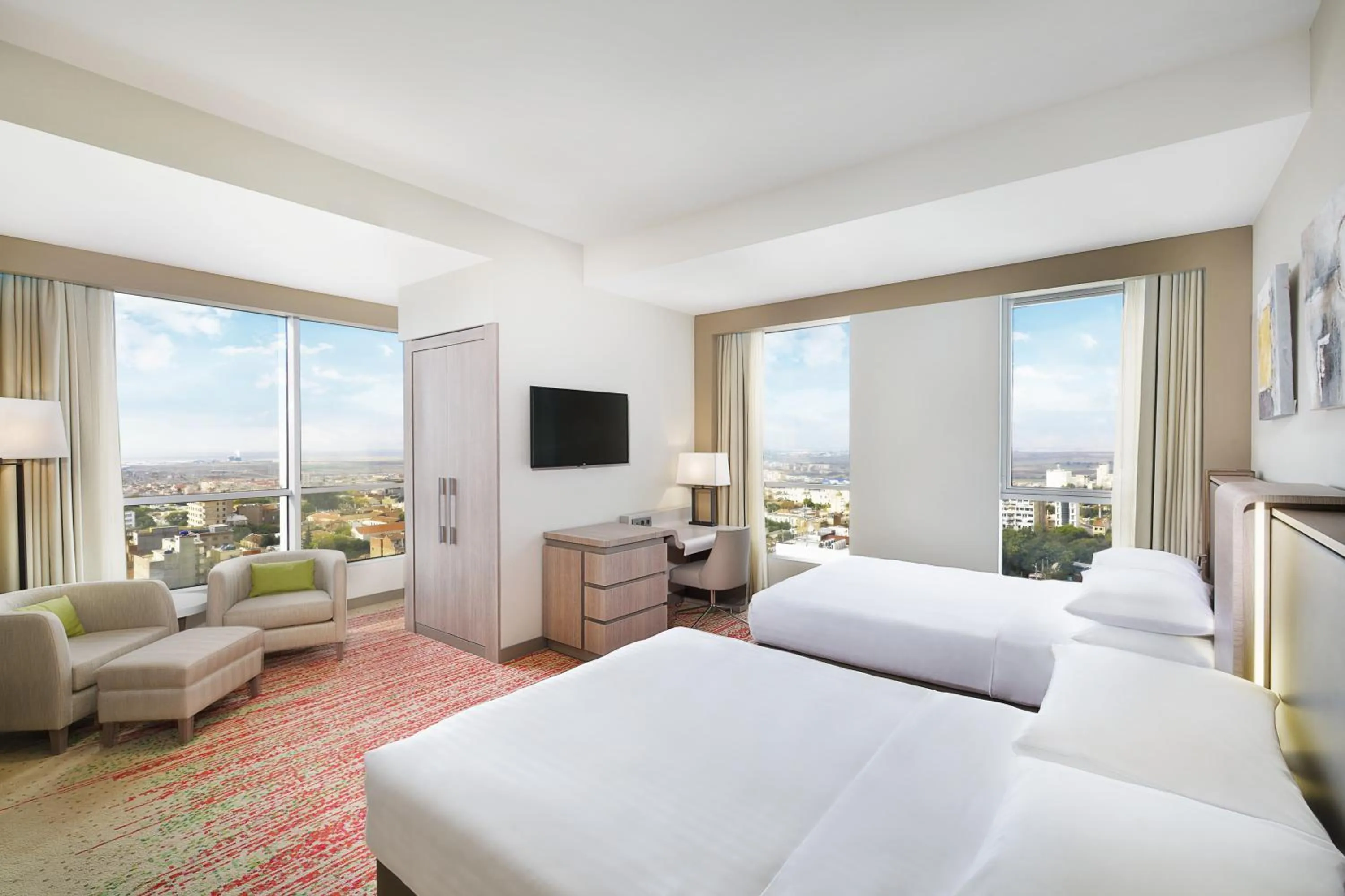 Photo of the whole room, Bed in Park Mall Hotel & Conference Center