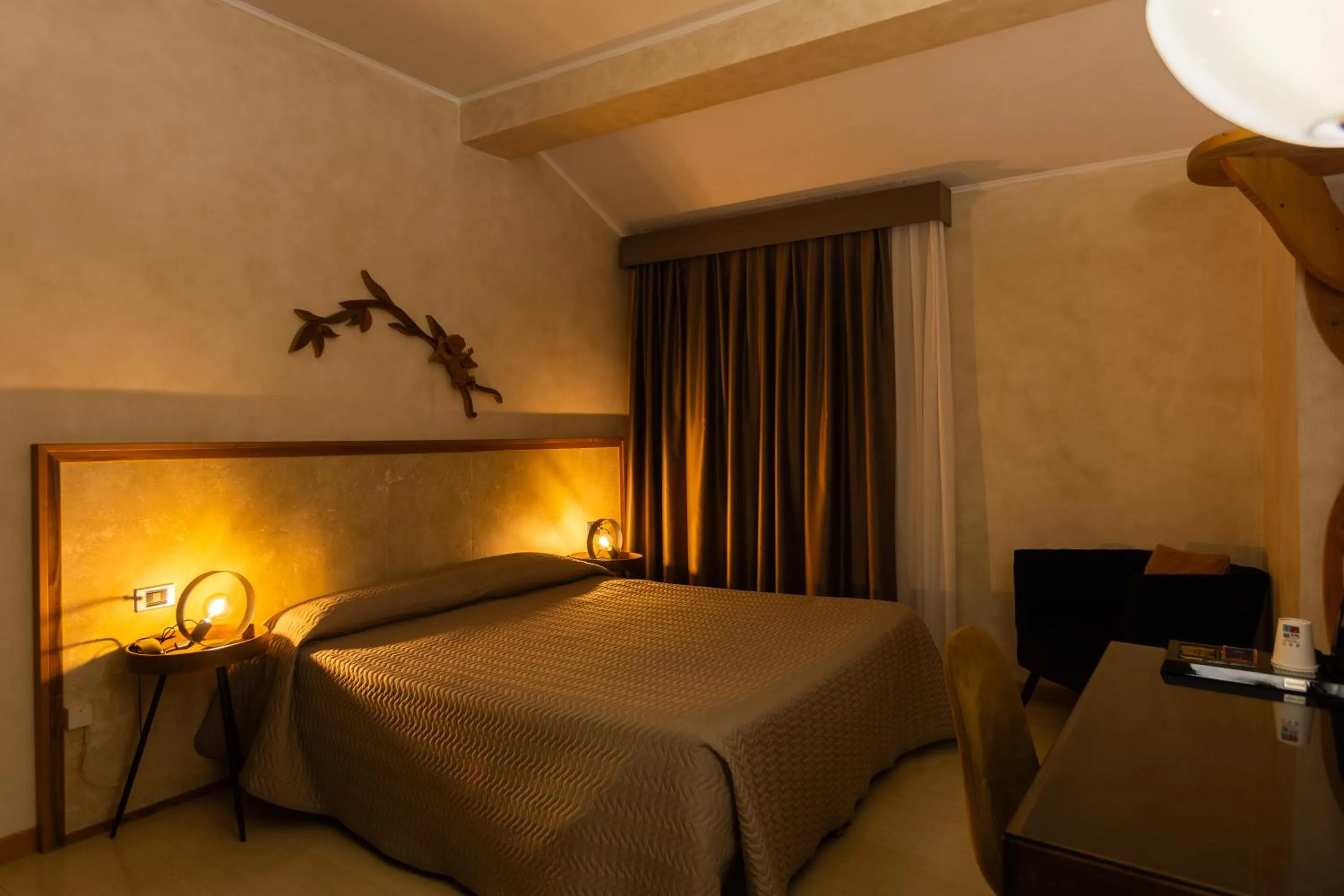 Bed in Hotel Gialletti