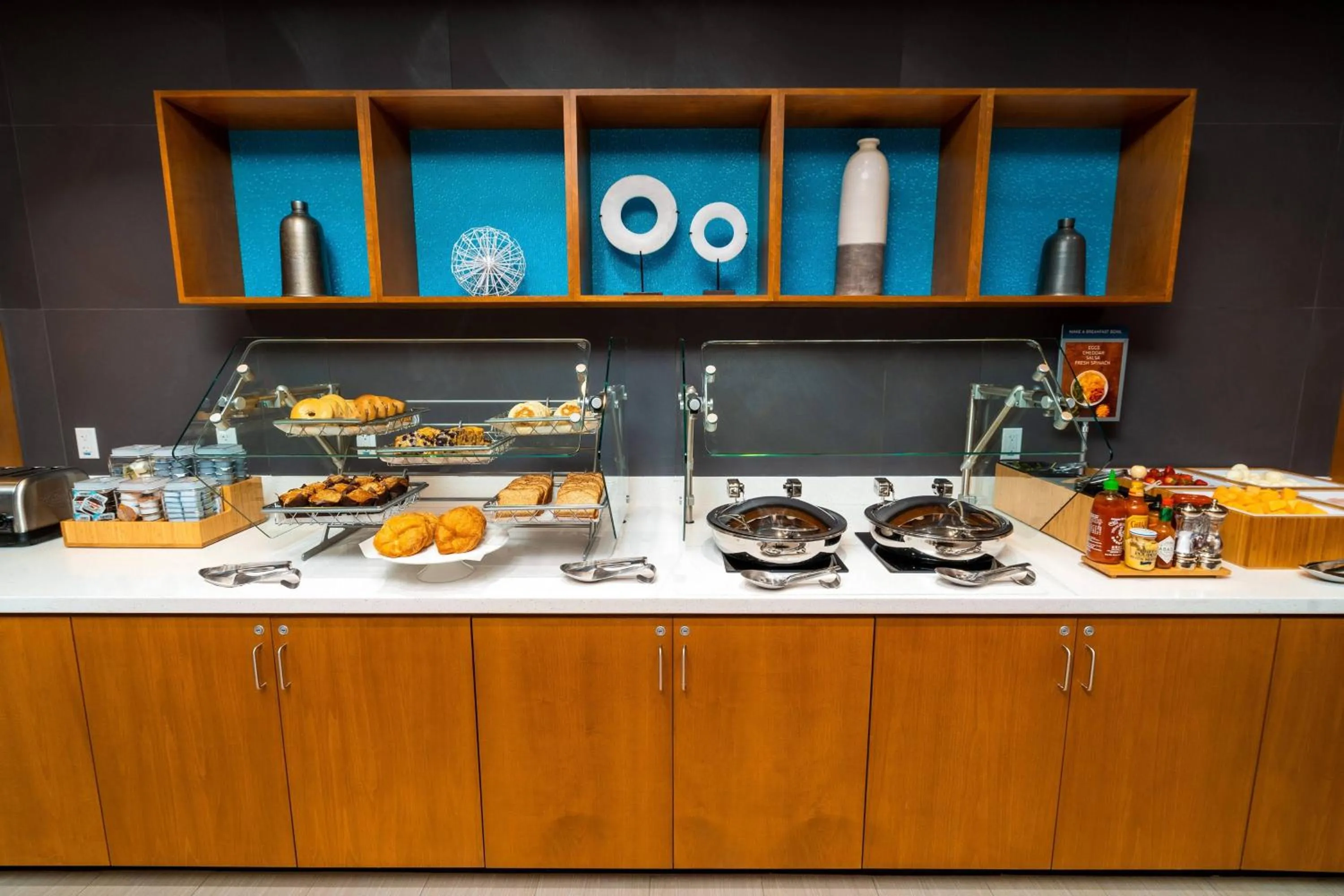 Breakfast in SpringHill Suites by Marriott Newark Fremont