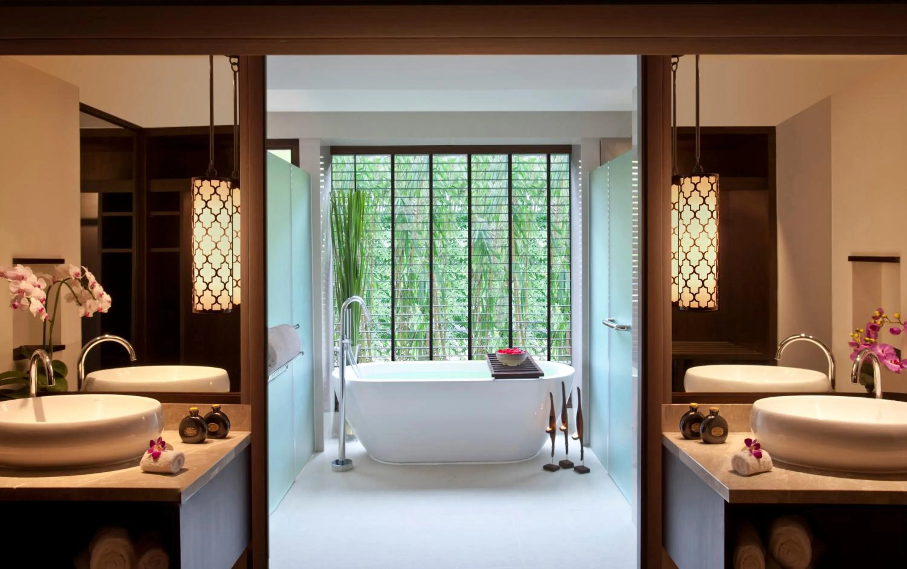 Bathroom, Bed in Anantara Bophut Koh Samui Resort