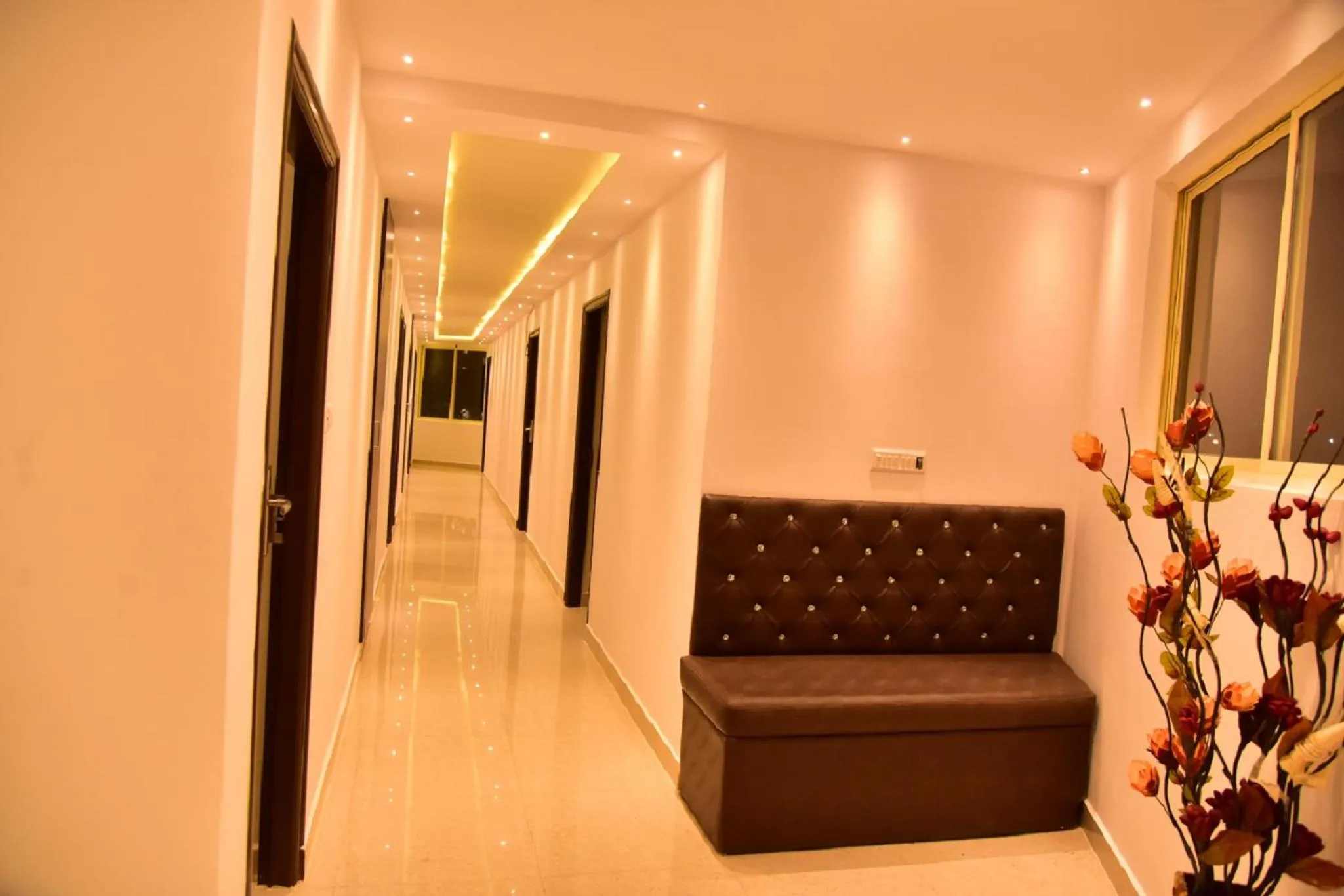 Lobby or reception in Le Oak Inn