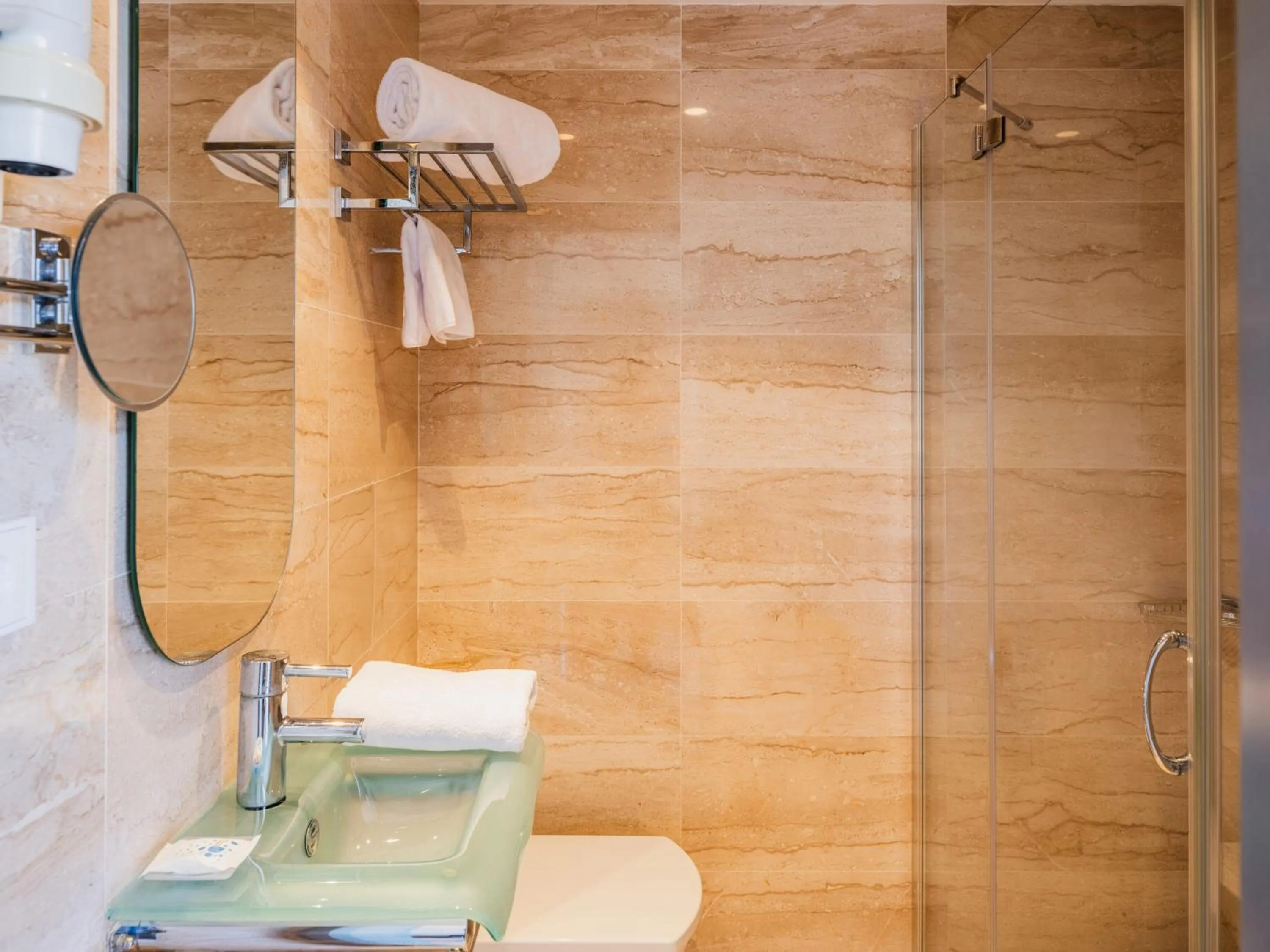 Bathroom in Grupotel Playa Camp de Mar - Adults Only