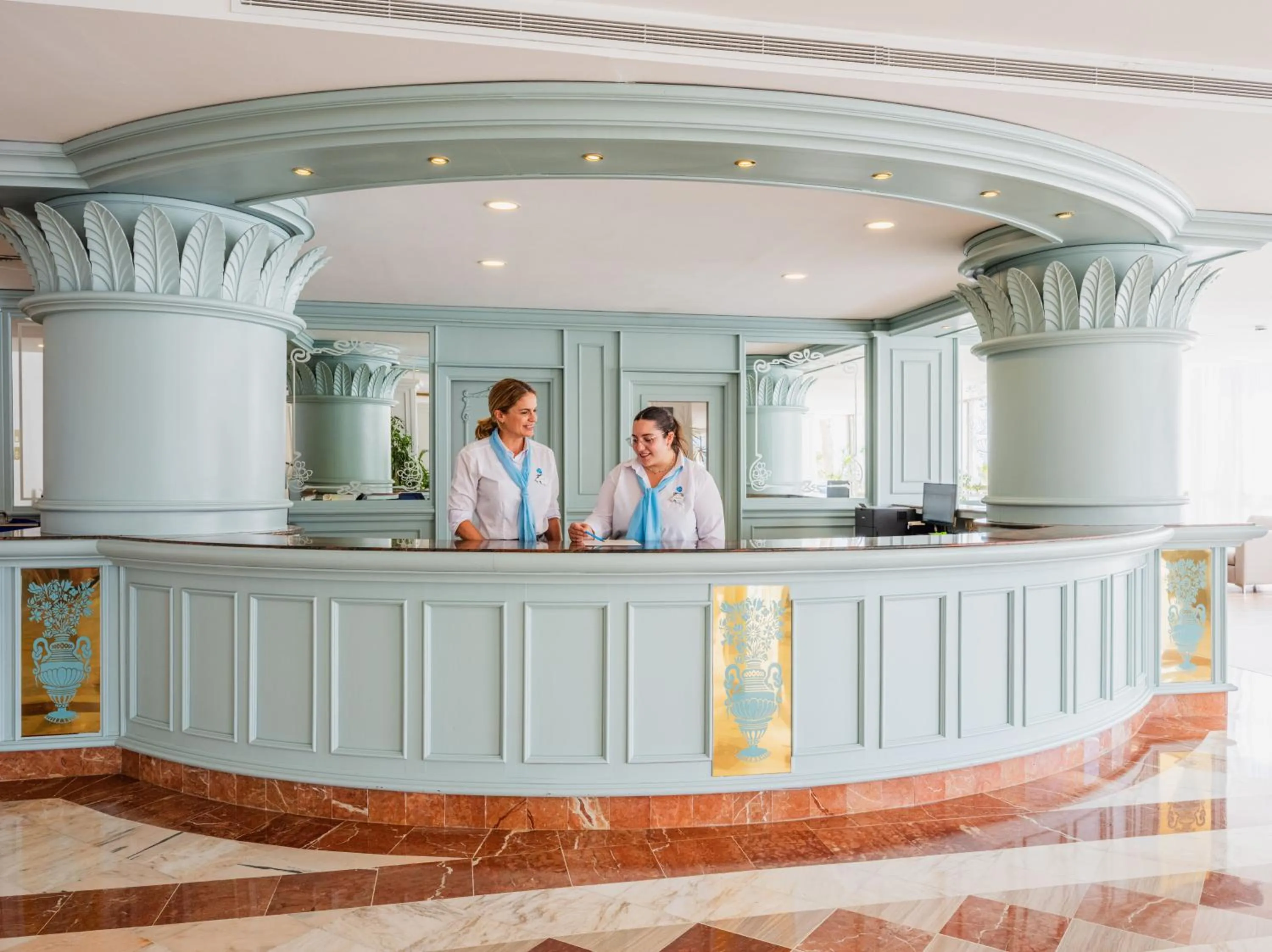 Lobby or reception in Grupotel Playa Camp de Mar - Adults Only