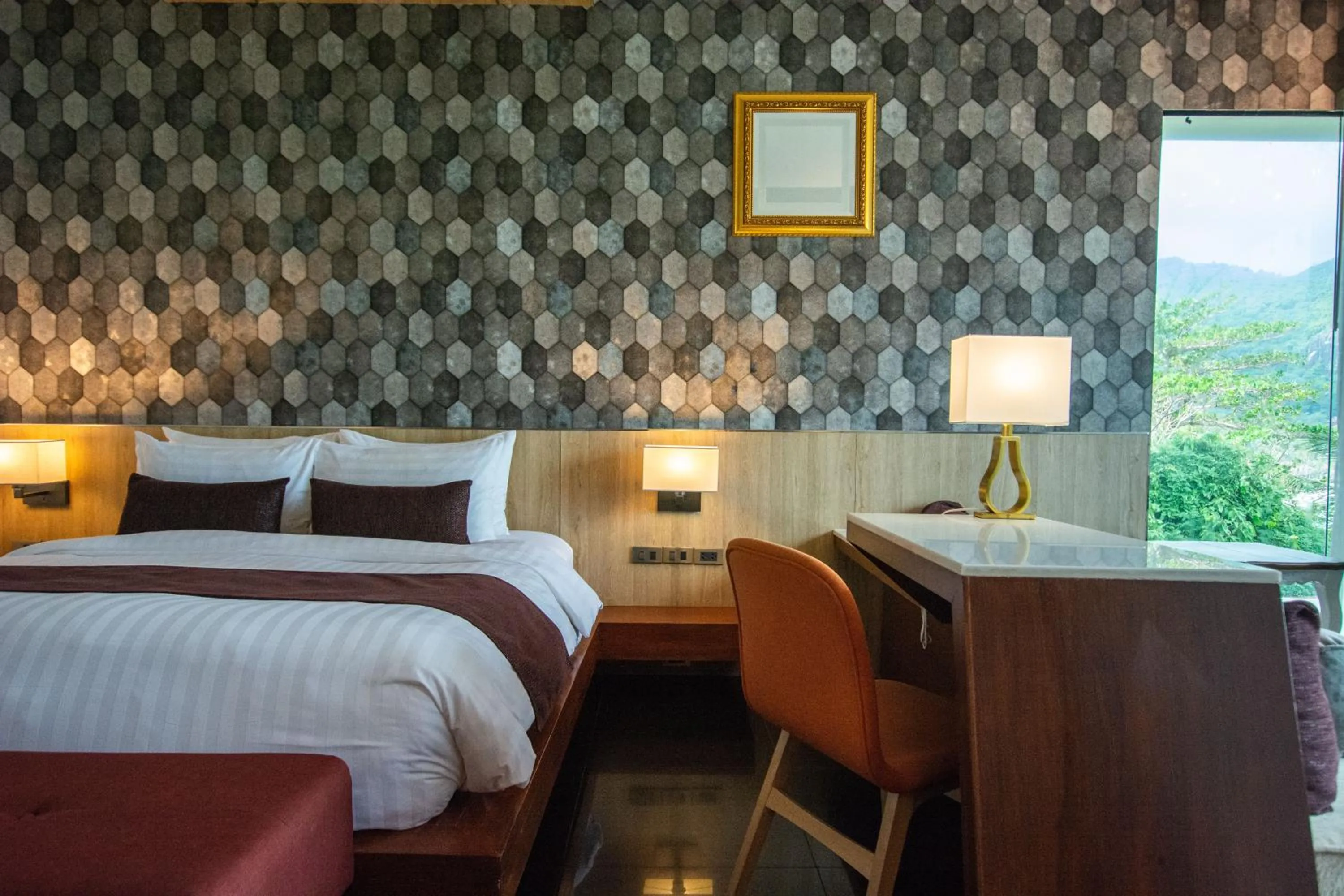 Bed in Cocohut Beach Resort Koh Phangan