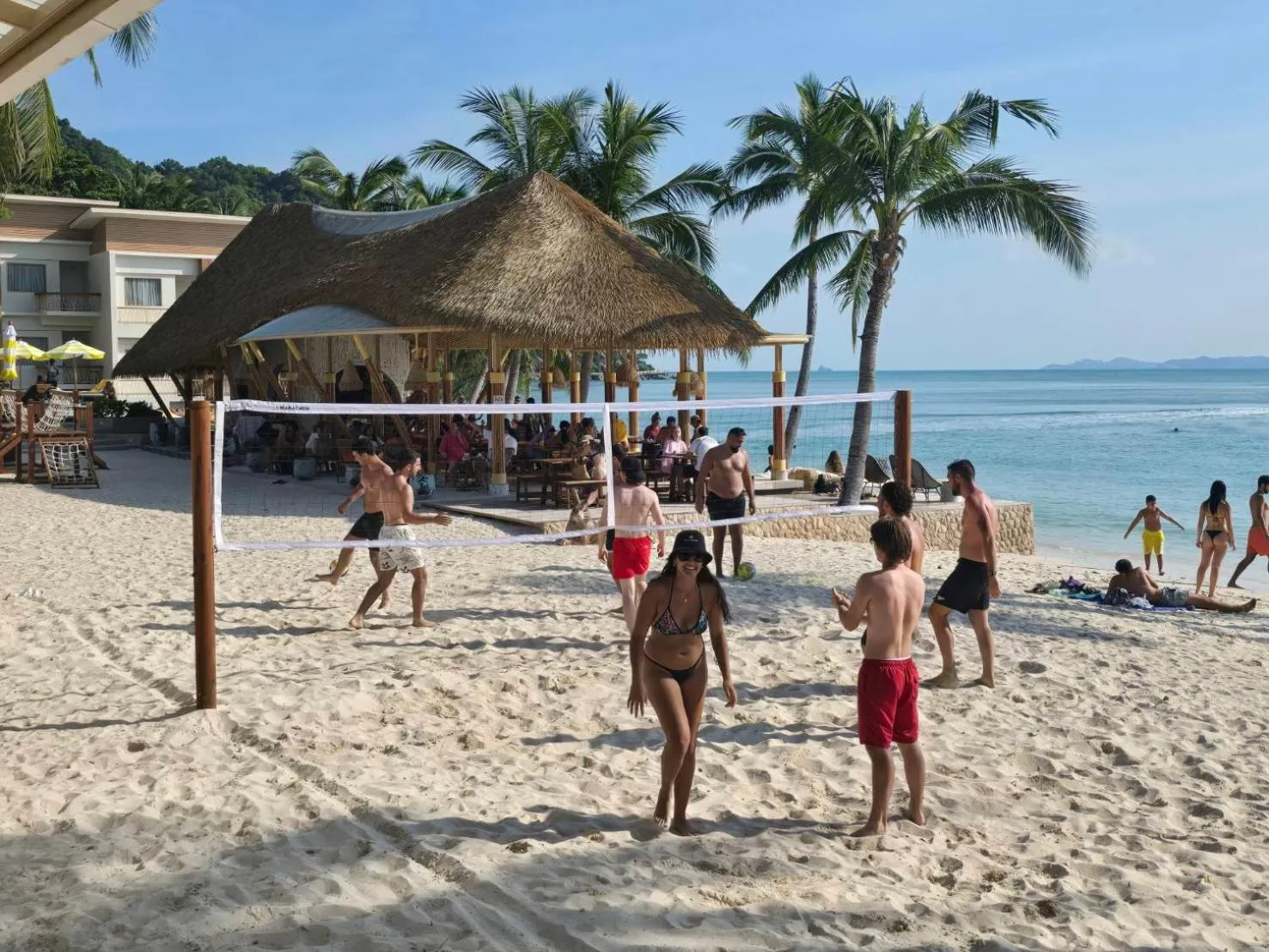People in Cocohut Beach Resort Koh Phangan