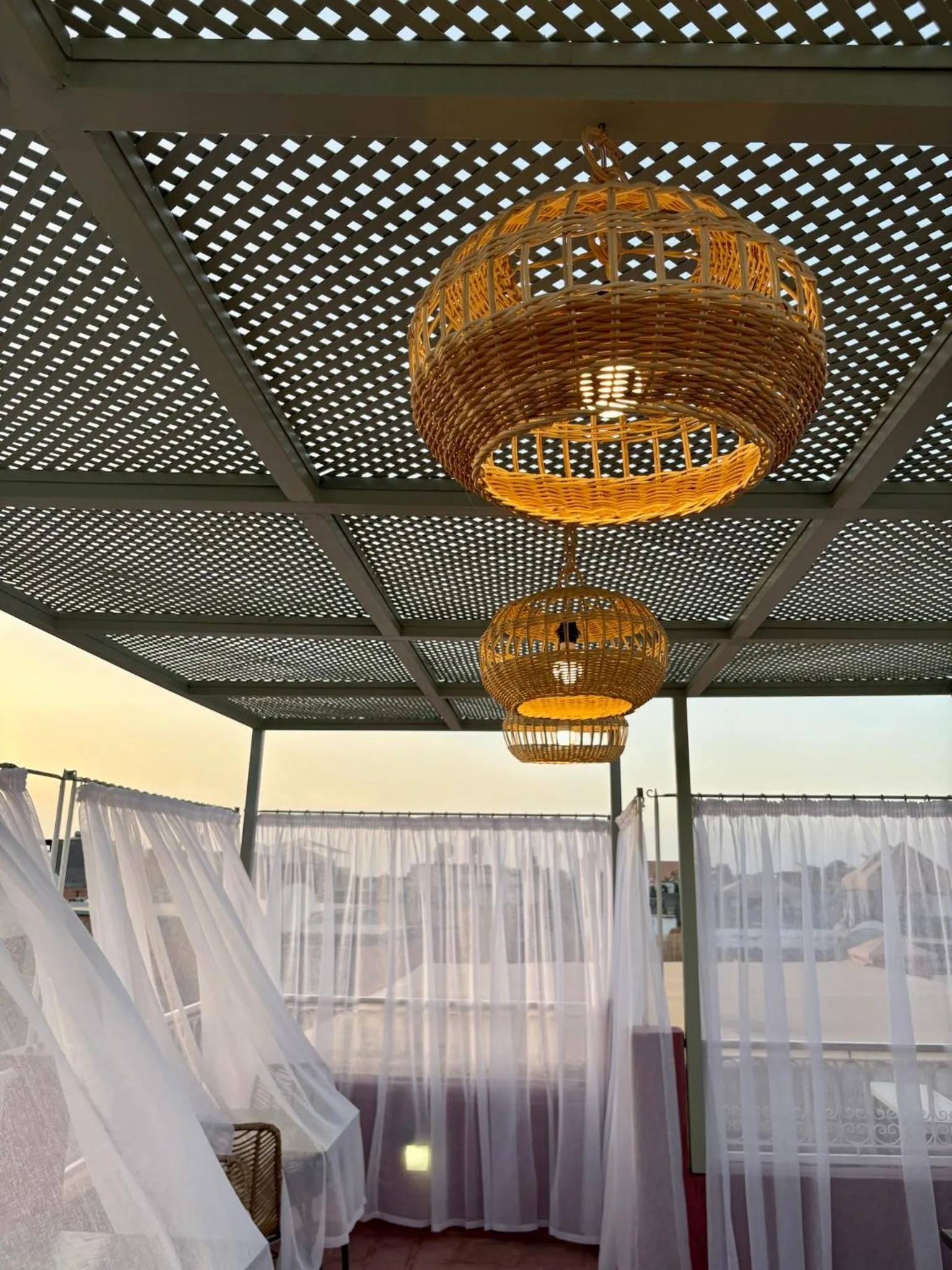 Restaurant/places to eat in Riad la Cigale