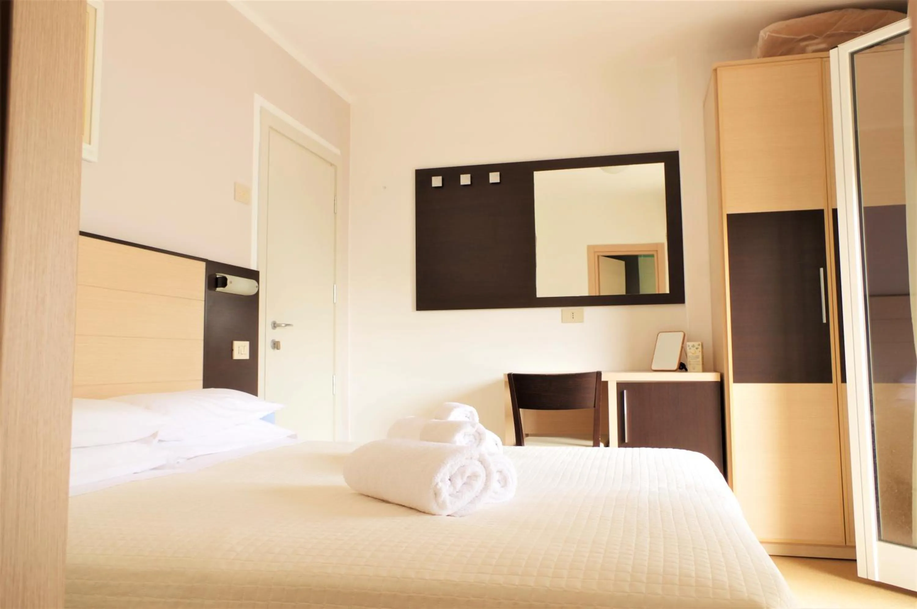 Bedroom, Bed in Golf & Beach Hotel