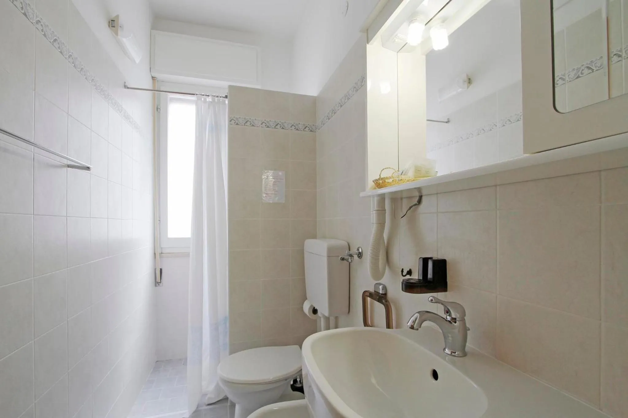 Bathroom in Golf & Beach Hotel