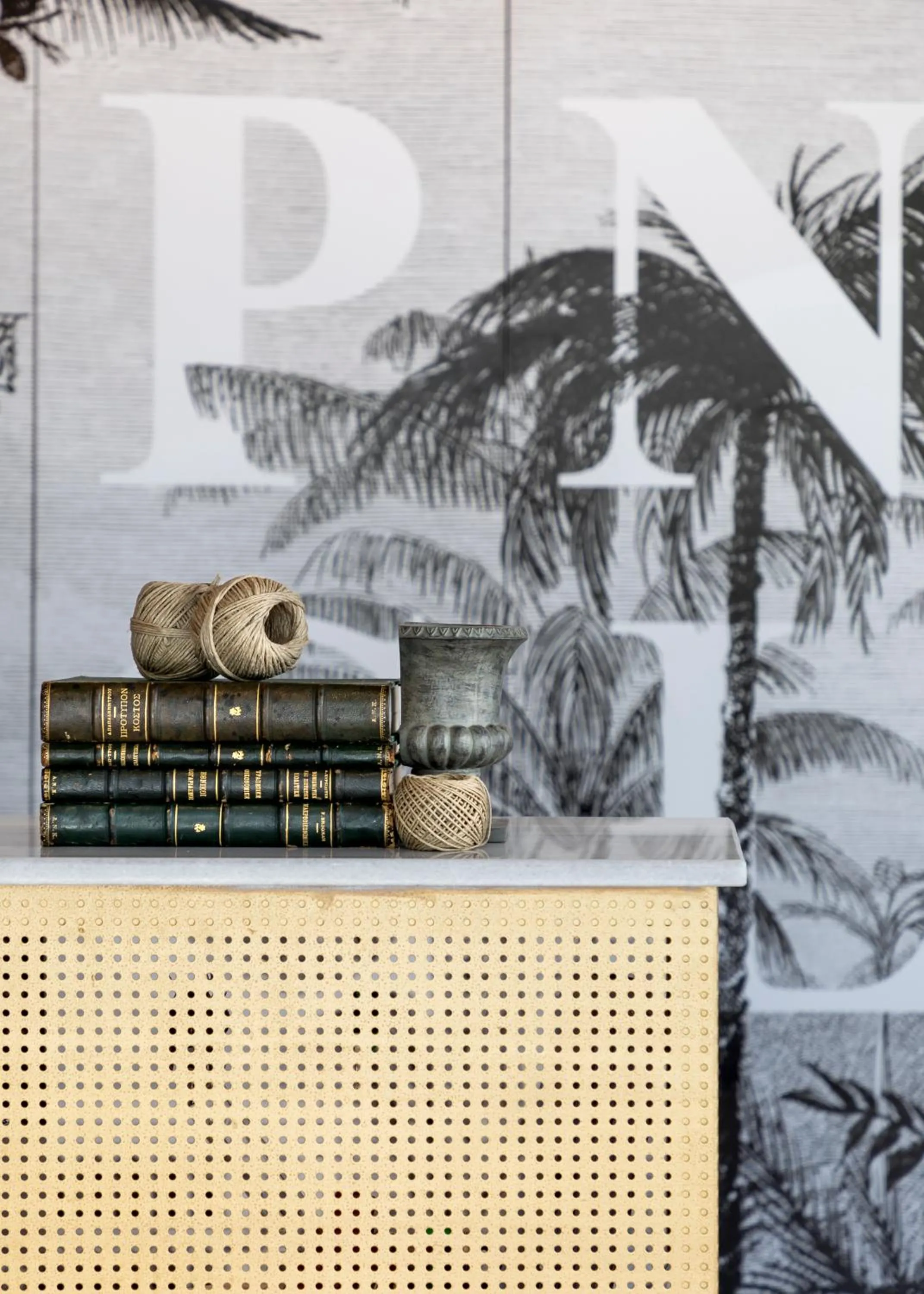 Lobby or reception in The Pinnacle Athens