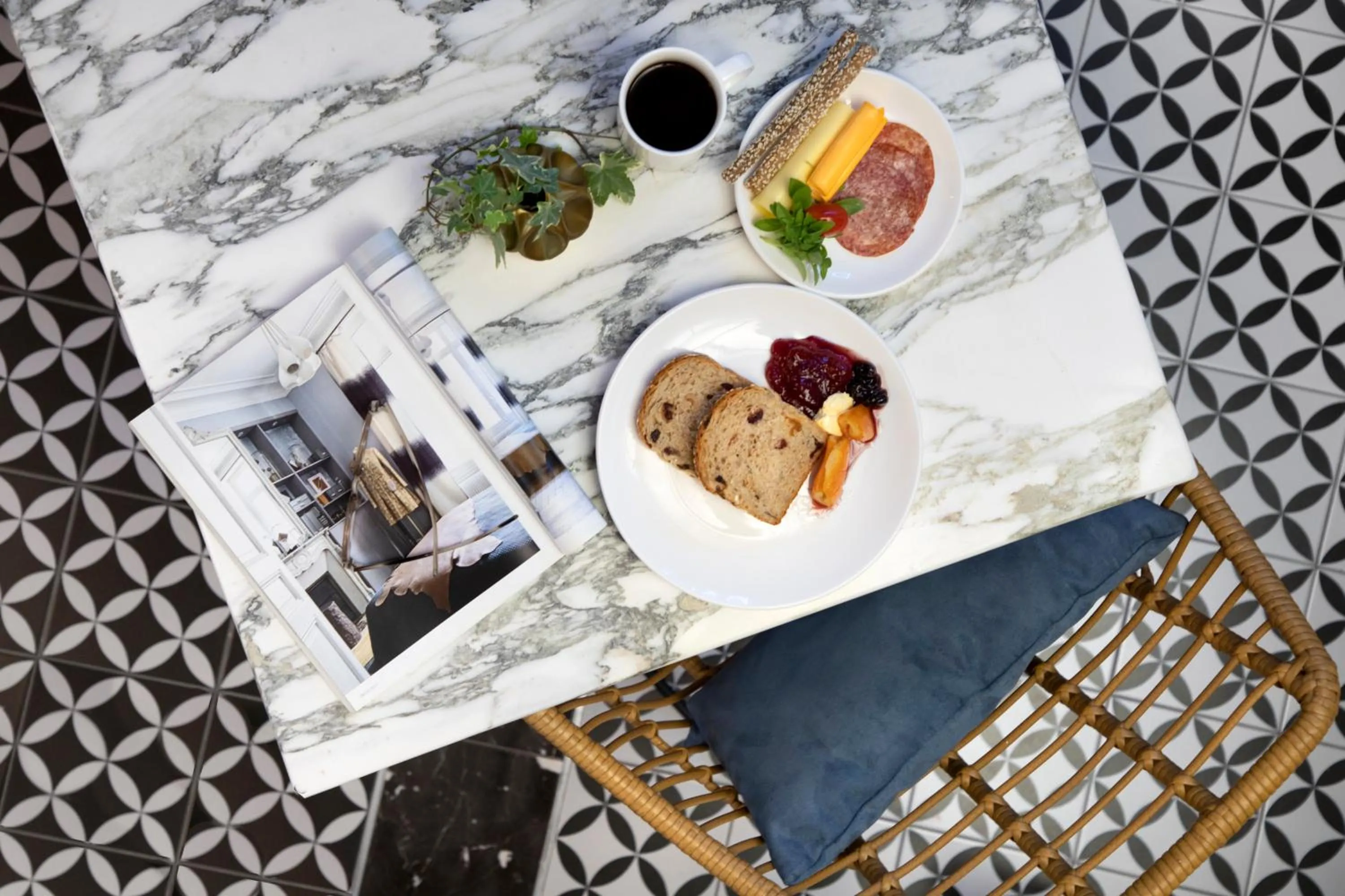 Buffet breakfast in The Pinnacle Athens